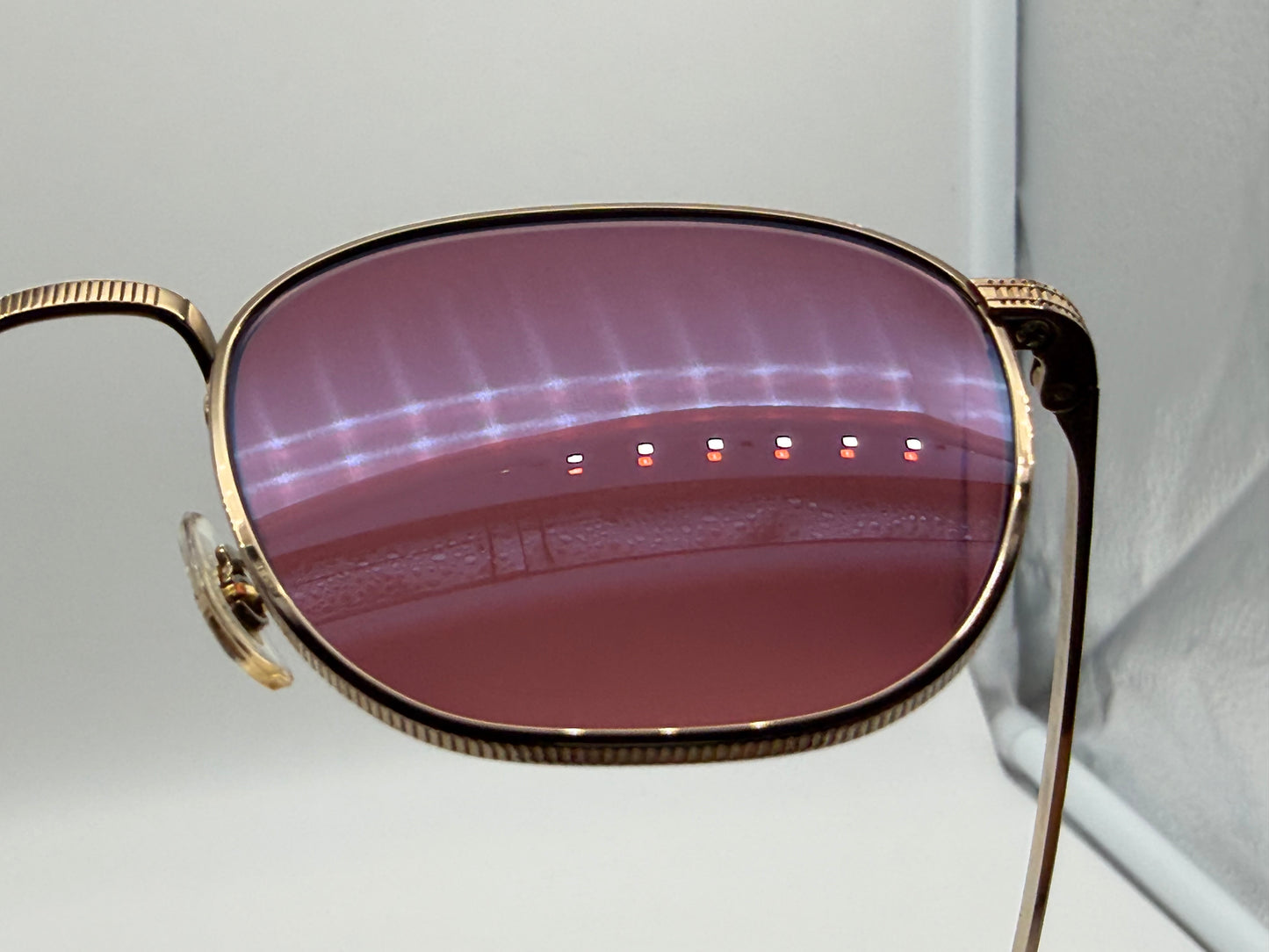 Oliver Peoples Rynn 49mm Gold Titanium / Magenta Photochromic Crystal Japan OV 1329 ST Preowned
