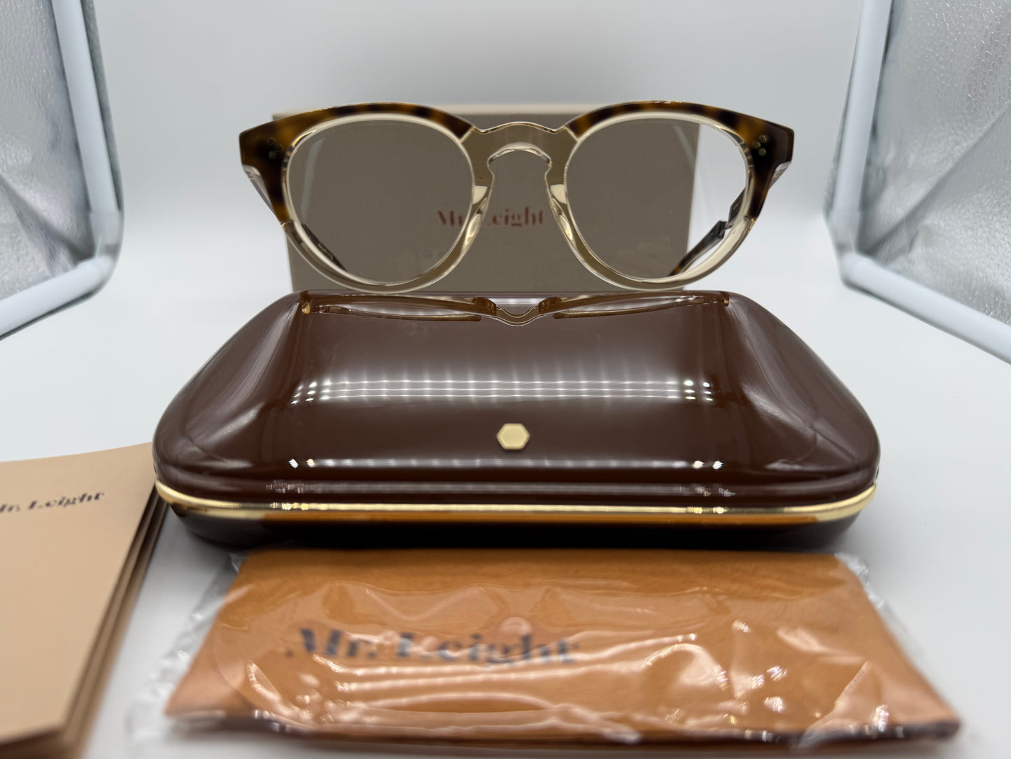 Mr. leight Audrey C 46mm CROWN SHELL - ANTIQUE GOLD Demo Lens Japan Open Box