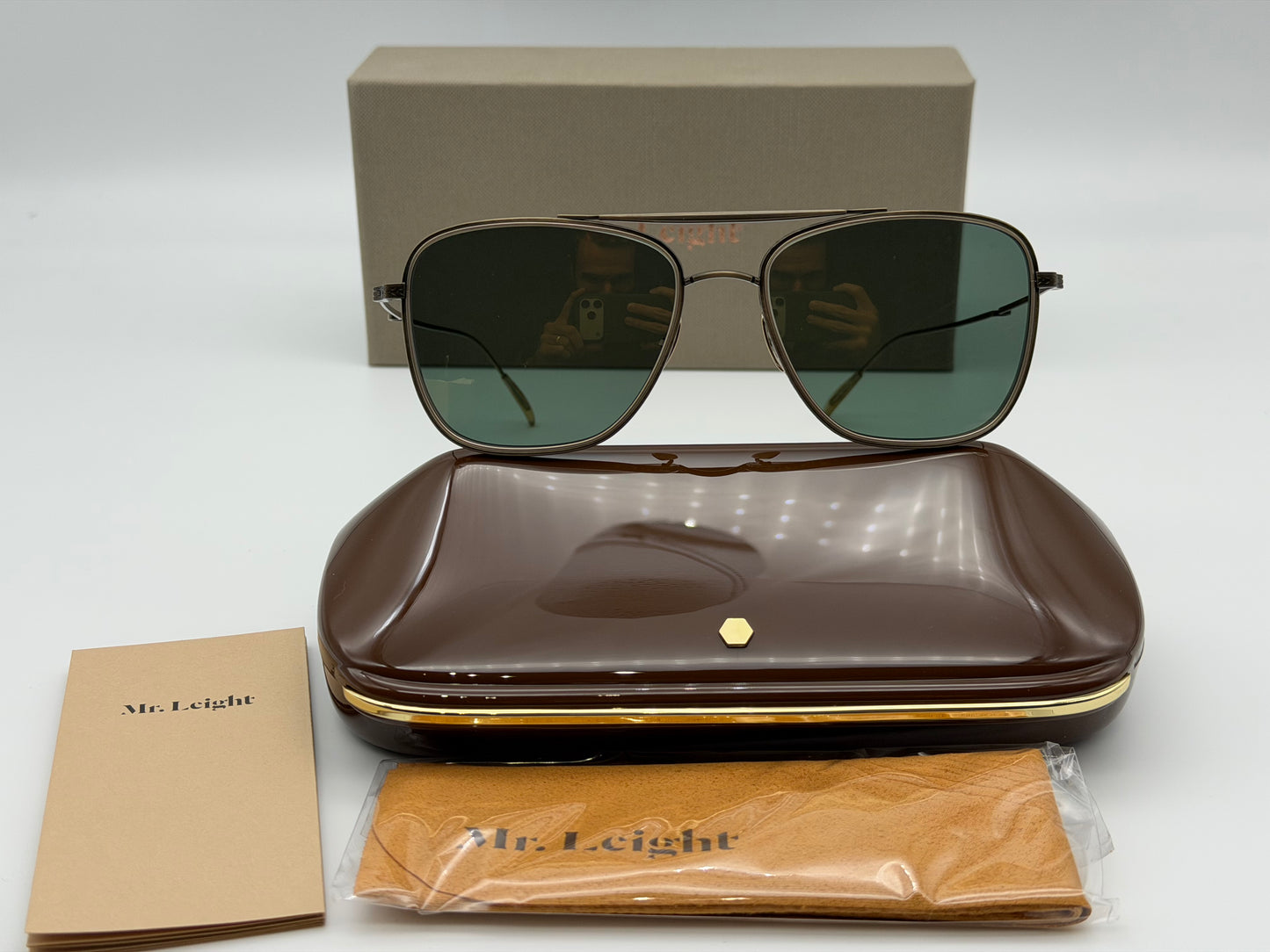 Mr. Leight Novarro S 55mm Antique Gold / G 15 Goldtone Mirror Titanium Japan