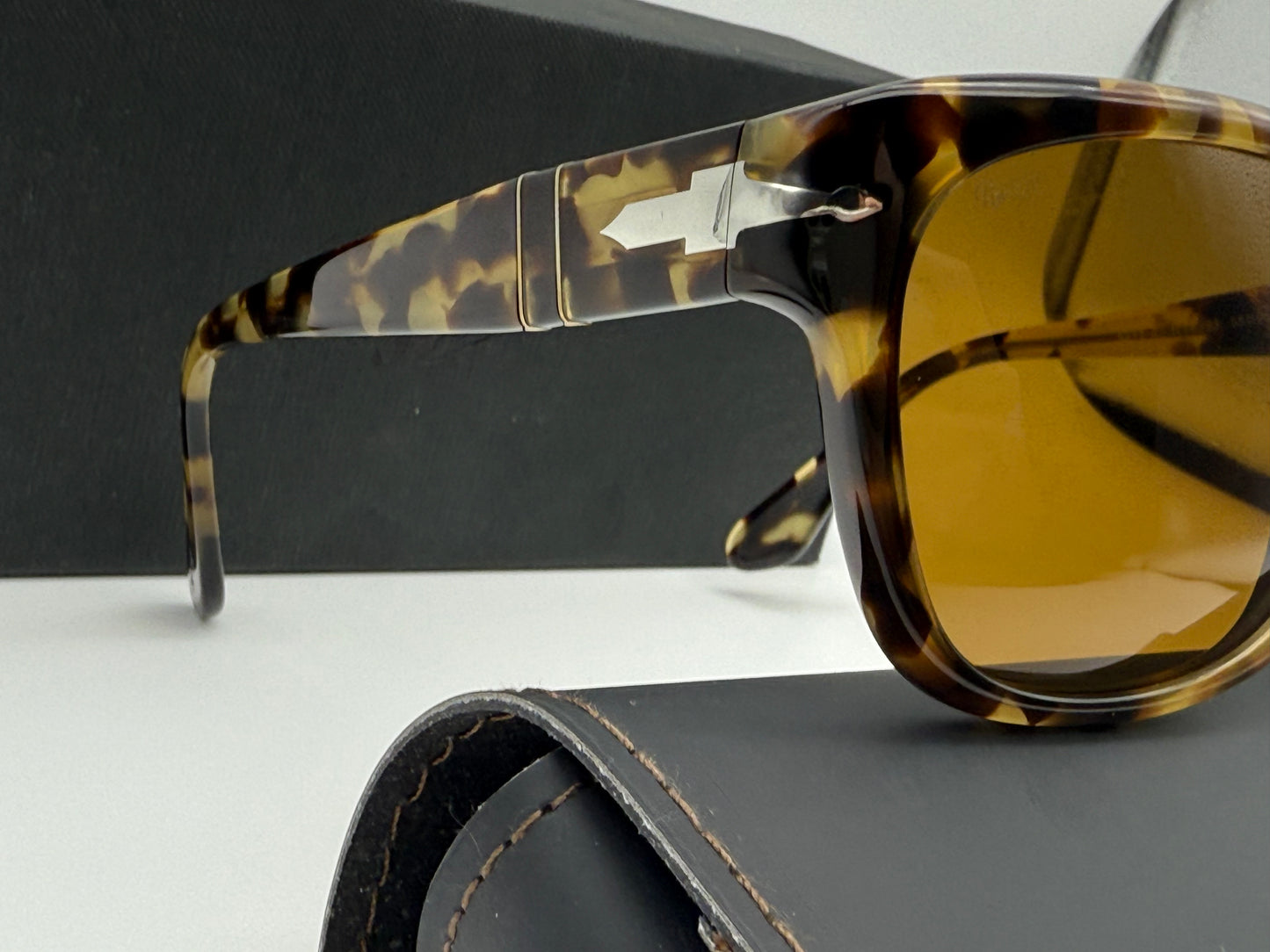 Persol PO 3313 55mm Brown Beige Tortoise / Brown Glass Lens 105633 Italy NEW