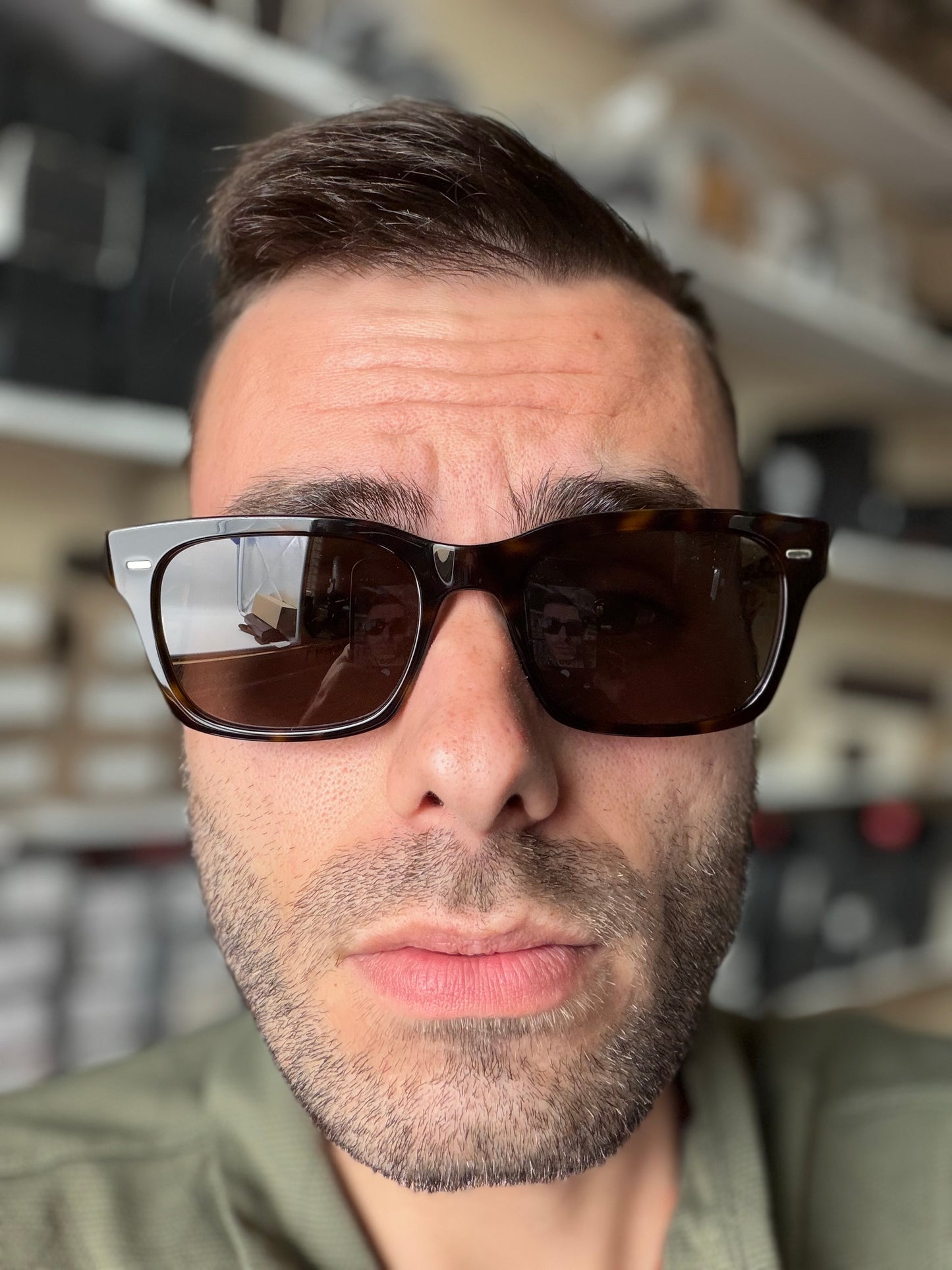 Oliver Peoples  RYCE SUN OV 5332 SU 54mm 362 / Horn - Brown Lens Italy Open Box