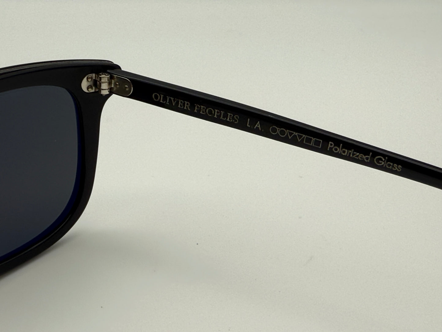 Oliver Peoples Kettner 52mm Black G 15 Polarized lens OV 5339 s 1005P1 Preowned