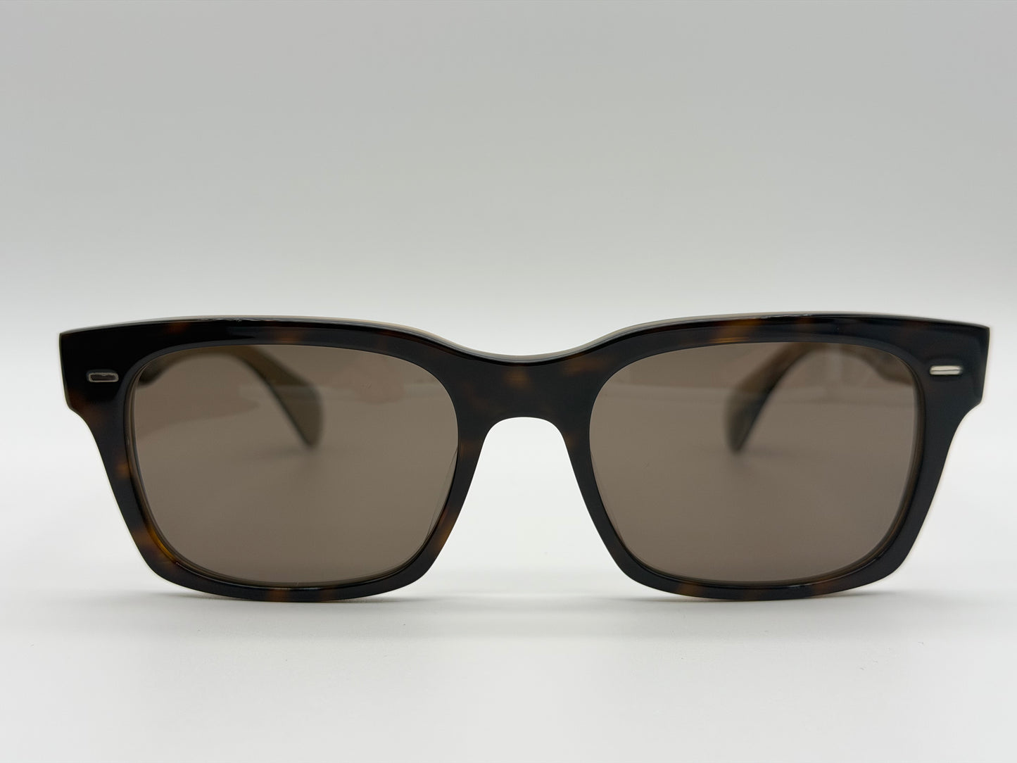 Oliver Peoples  RYCE SUN OV 5332 SU 54mm 362 / Horn - Brown Lens Italy Open Box