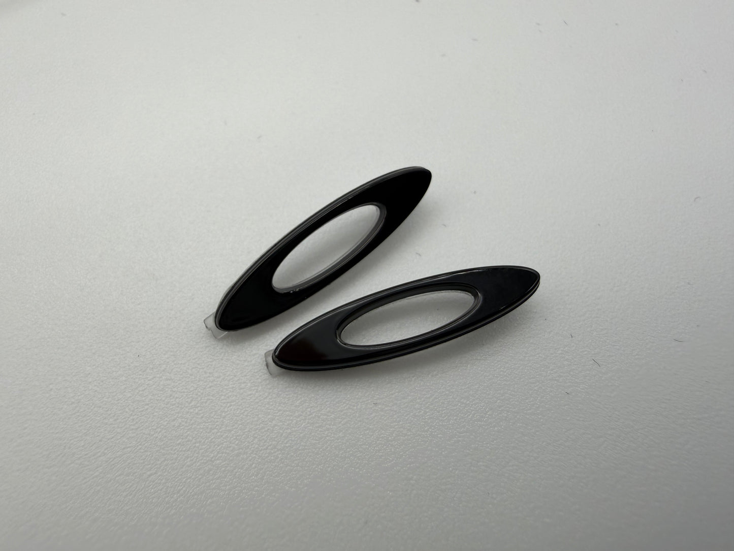 Oakley Drop Point Double Edge Ridgline Straight Back Replacement Icon Shiny Black