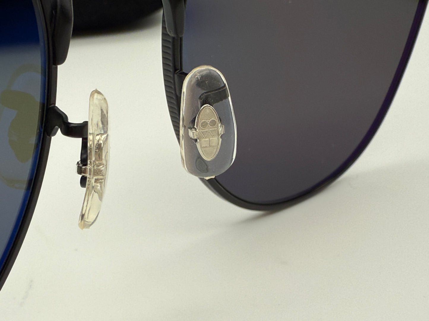 Oliver Peoples Rivetti 55mm Matte Black / G1-5 Polarized Glass Titanium OV 1335 ST 5017 - P1  Preowned