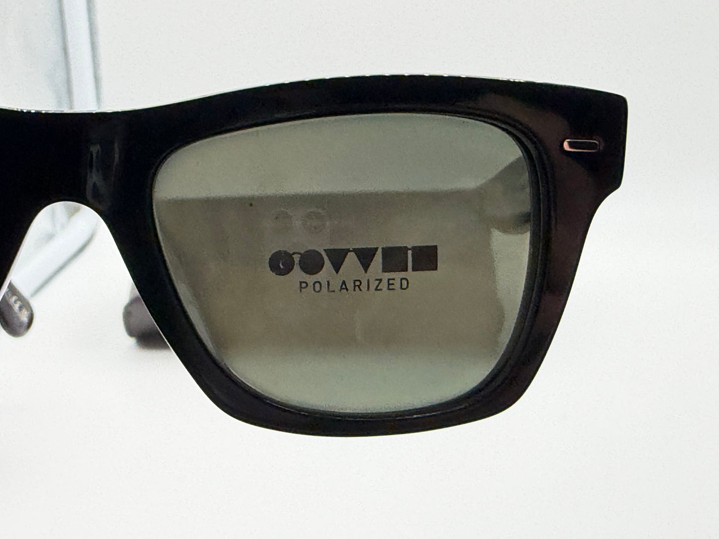 Oliver Peoples Oliver Sun 49mm OV 5393 SU Black/G-15 Polarized 1492/P1 Sunglasses Italy Preowned