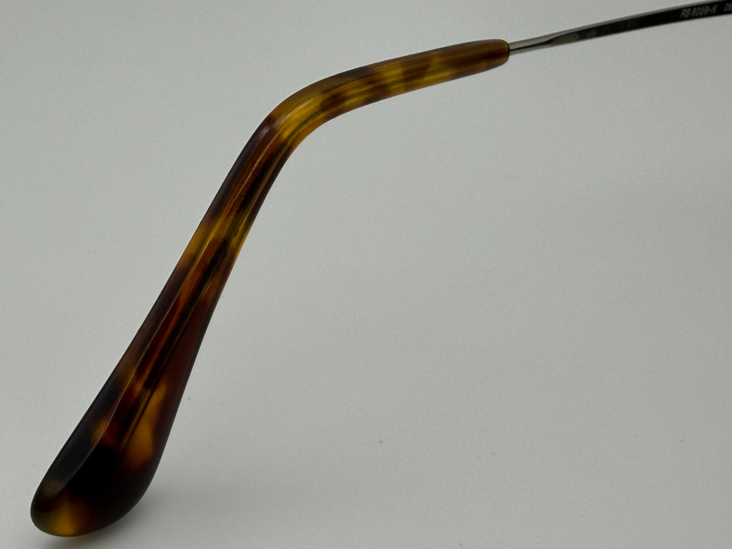 Ray-Ban Aviator Ultra Titanium 58mm Limited Edition RB 8029 K 18K White Gold / Silver P 3 Plus lens 064K / N4 Italy Preowned