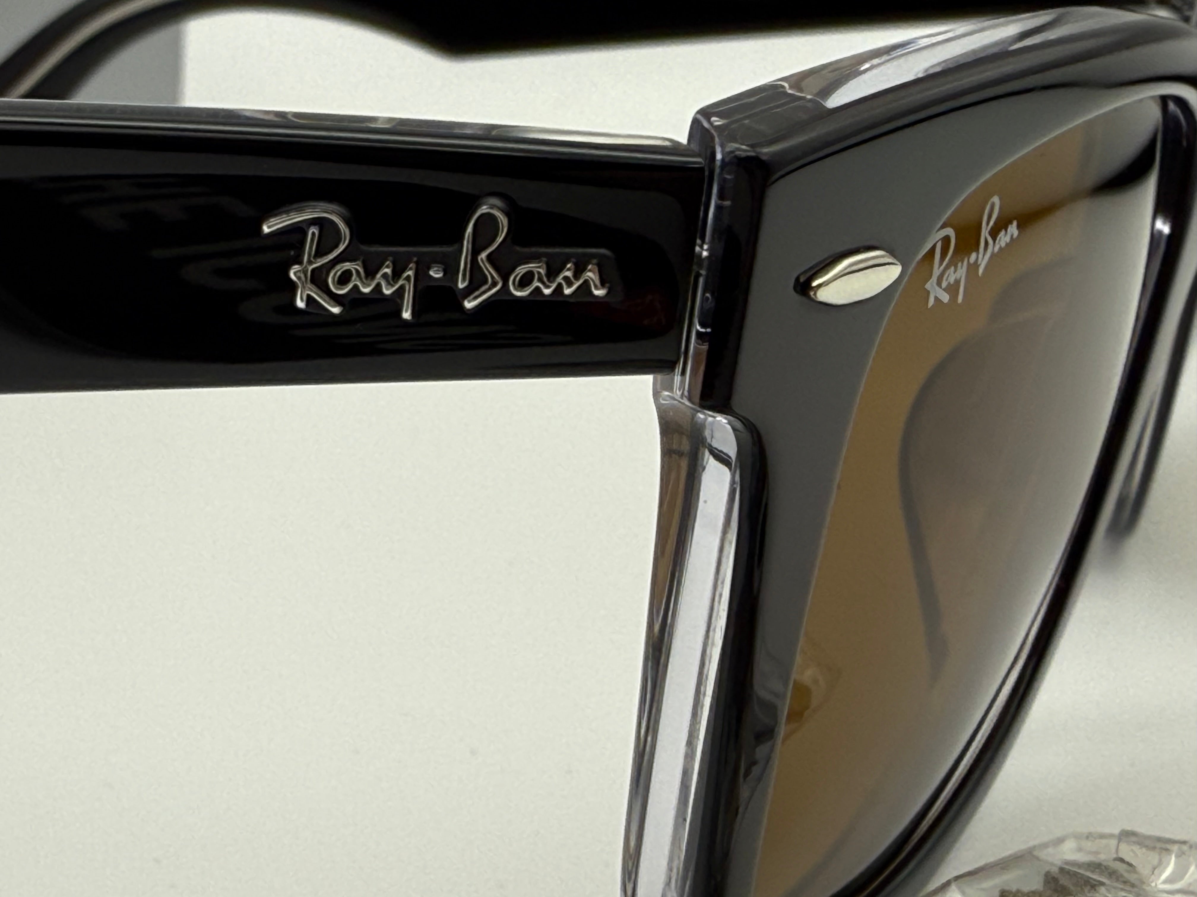 Ray-Ban Original Wayfarer 52mm RB 2140 Black Transparent/ Brown B