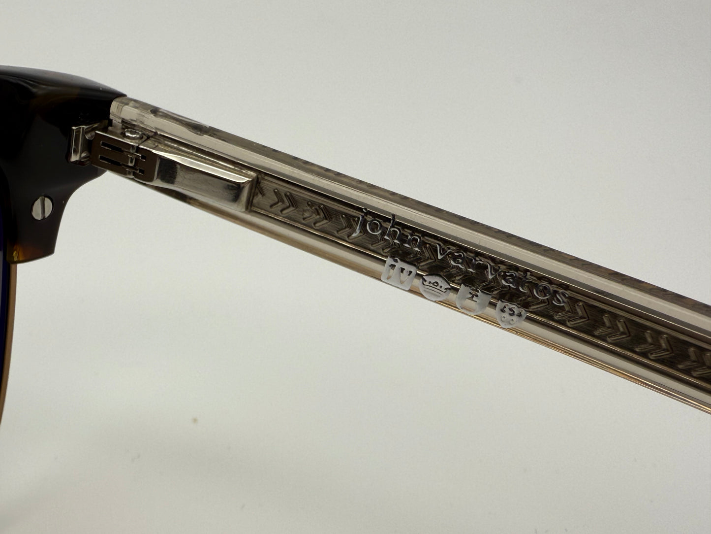 John Varvatos Browline 52mm Havana / Brown Gradient 52mm Japan Open Box