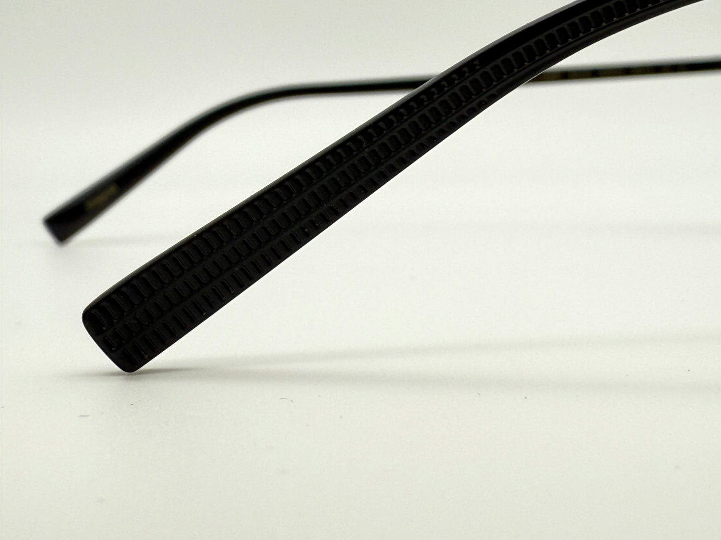 Oliver Peoples Rivetti 55mm Matte Black / G1-5 Polarized Glass Titanium OV 1335 ST 5017 - P1  Preowned