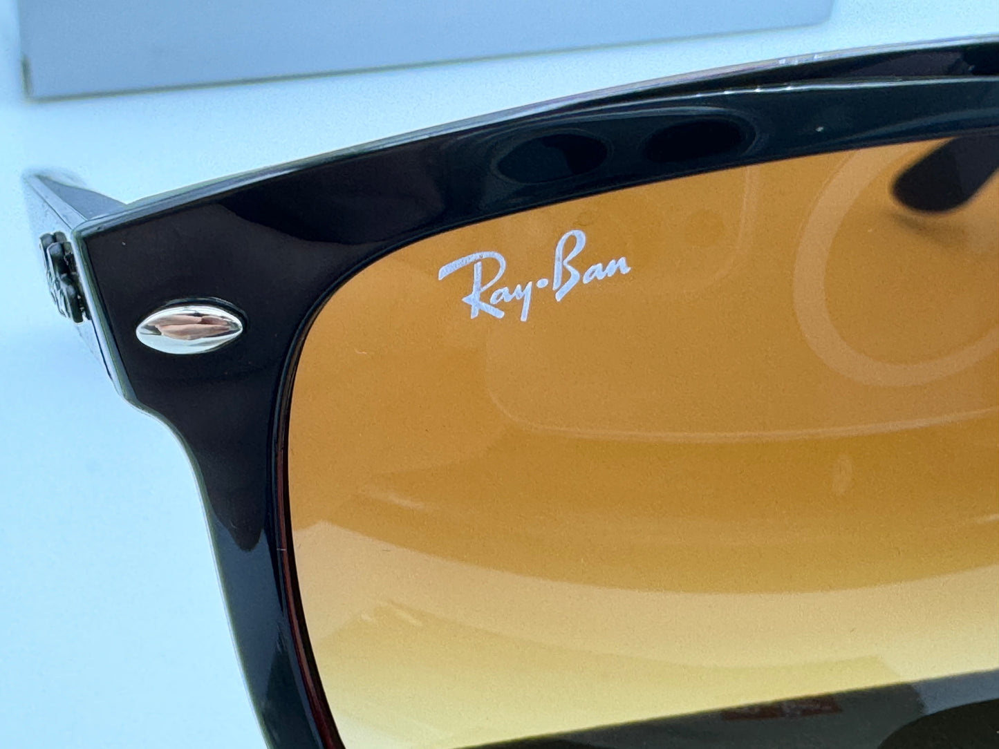 Ray-Ban Boyfriend RB 4147 60mm Polished Black Brown Gradient NEW
