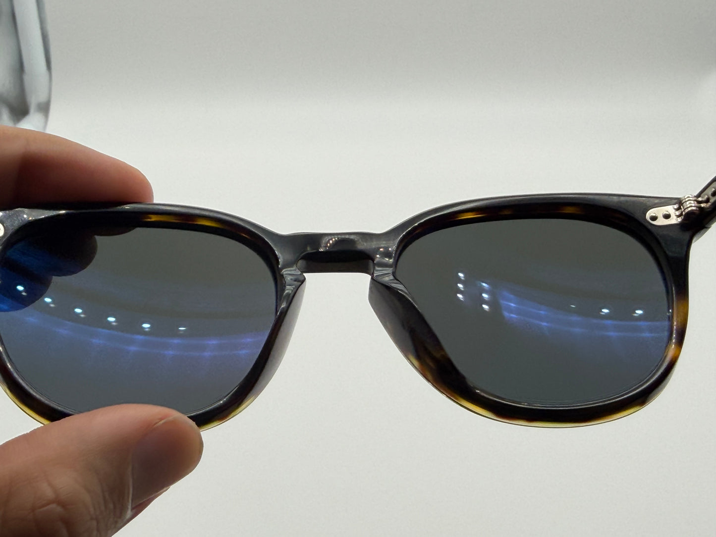 Oliver Peoples Desmon 50mm Black / 362 Gradient / Midnight Express Polarized Preowned