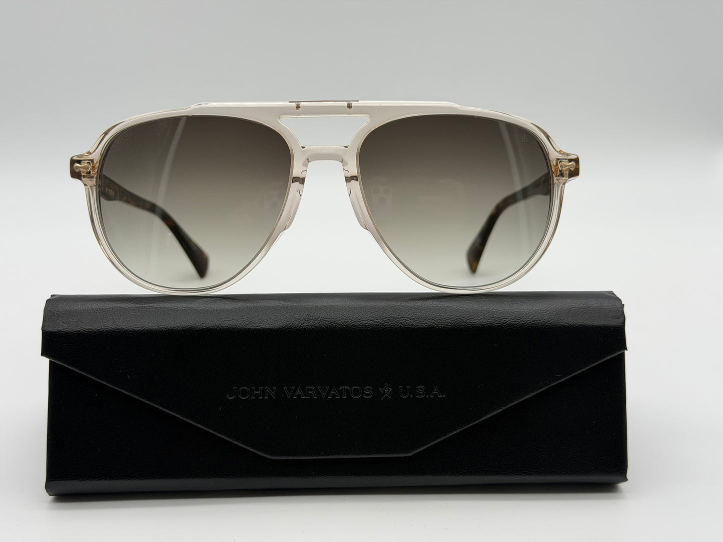 John Varvatos Connery 57mm SJV 576 Crystal Beige Acetate / Brown Gradient Japan NEW