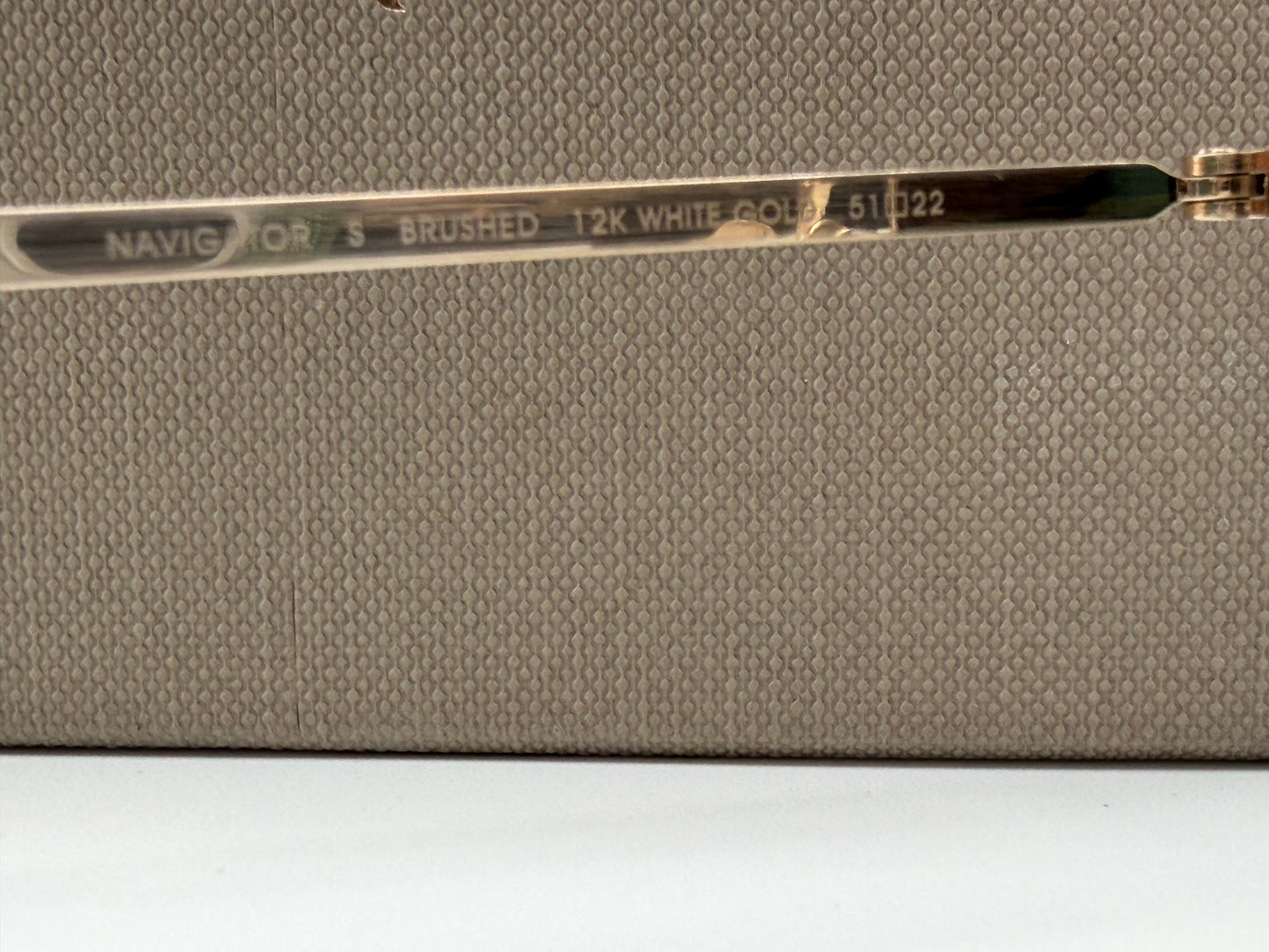 Mr. Leight Navigator S 51mm Brushed 12K White Gold-Platinum-Spotted Honey G15 Glass Polarized Japan