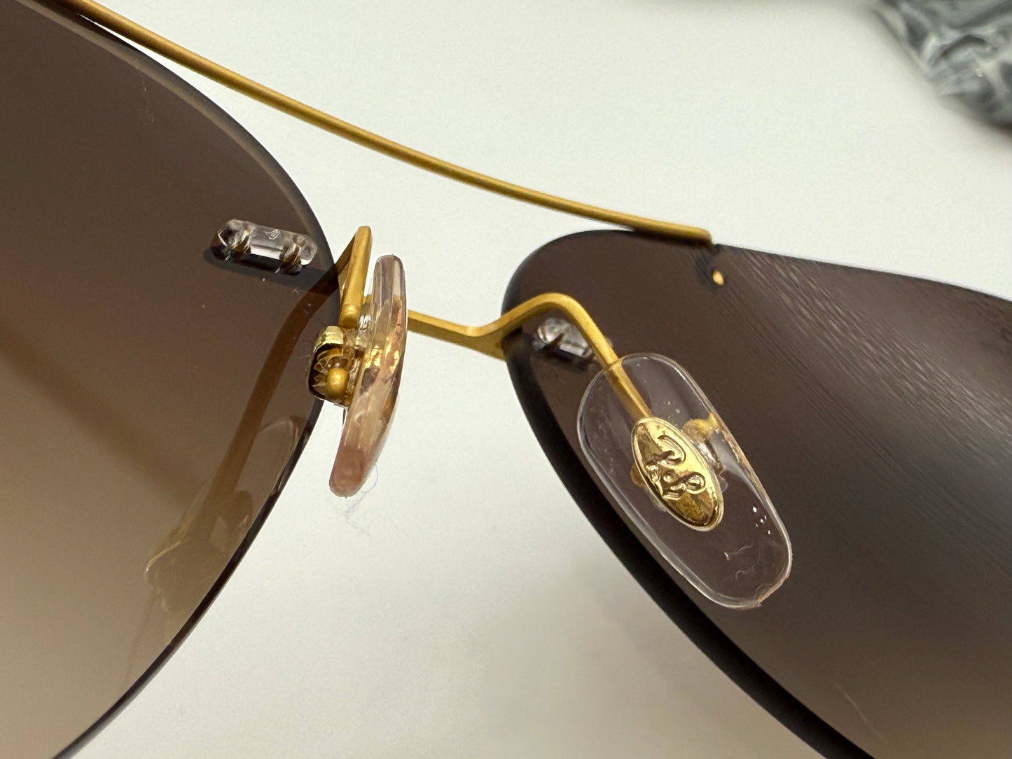 Ray-Ban Aviator LightRay 59mm Titanium RB 8055 157 / 13 Gradient Brown / Gold Missing Box