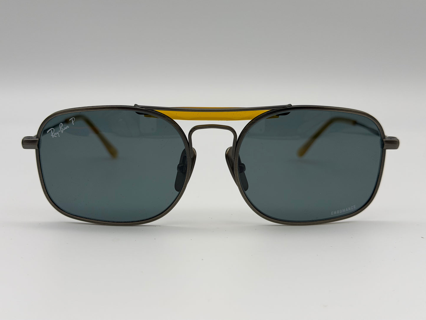 Ray-Ban Titanium RB 8062 Matte Gray / Light Blue Classic Chromance Polarized 92083R Japan NEW