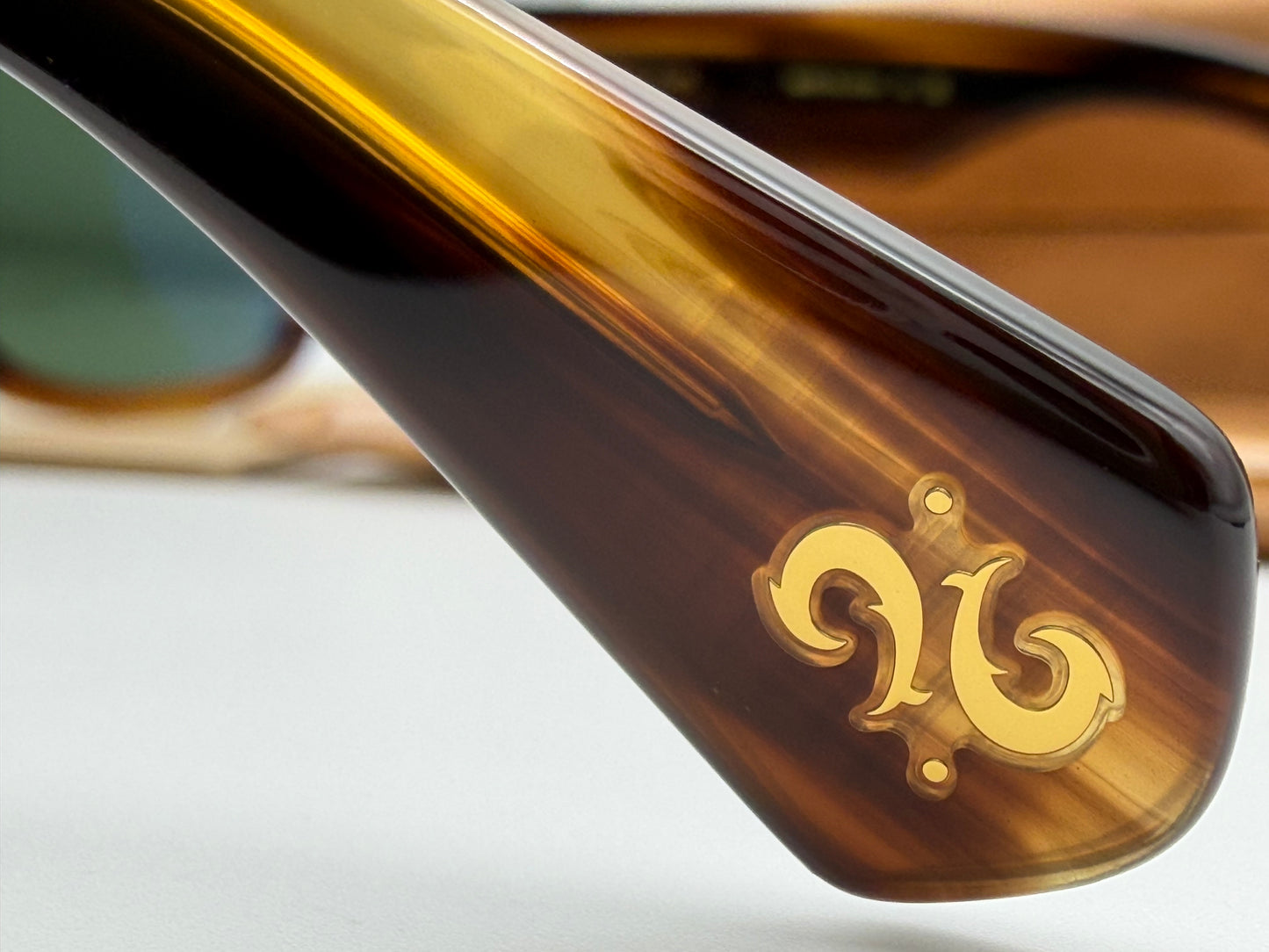 Mr. Leight Duke S 49mm Koa - Antique Gold Glass G 15 ml 2034 NEW