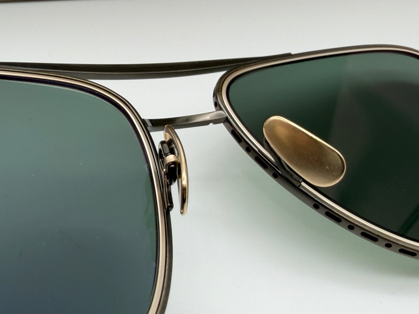 Mr. Leight Novarro S 55mm Antique Gold / G 15 Goldtone Mirror Titanium Japan