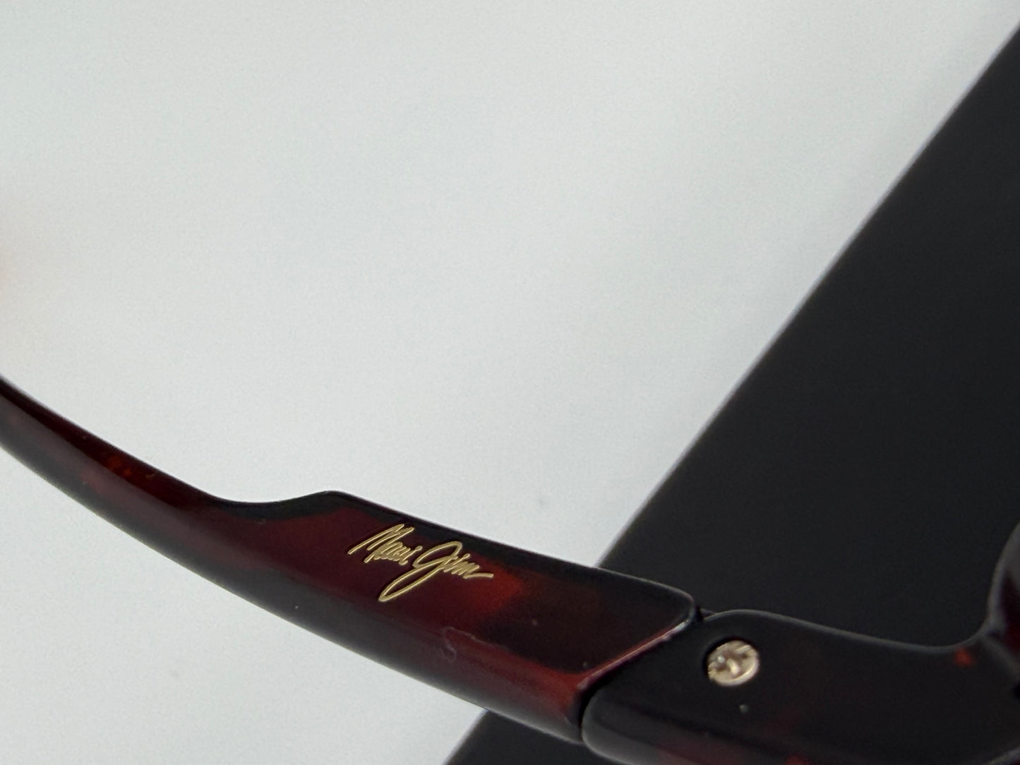 Maui Jim Laulima 61mm Shiny Red Havana Hawaii Lava MJ0626S Japan NEW