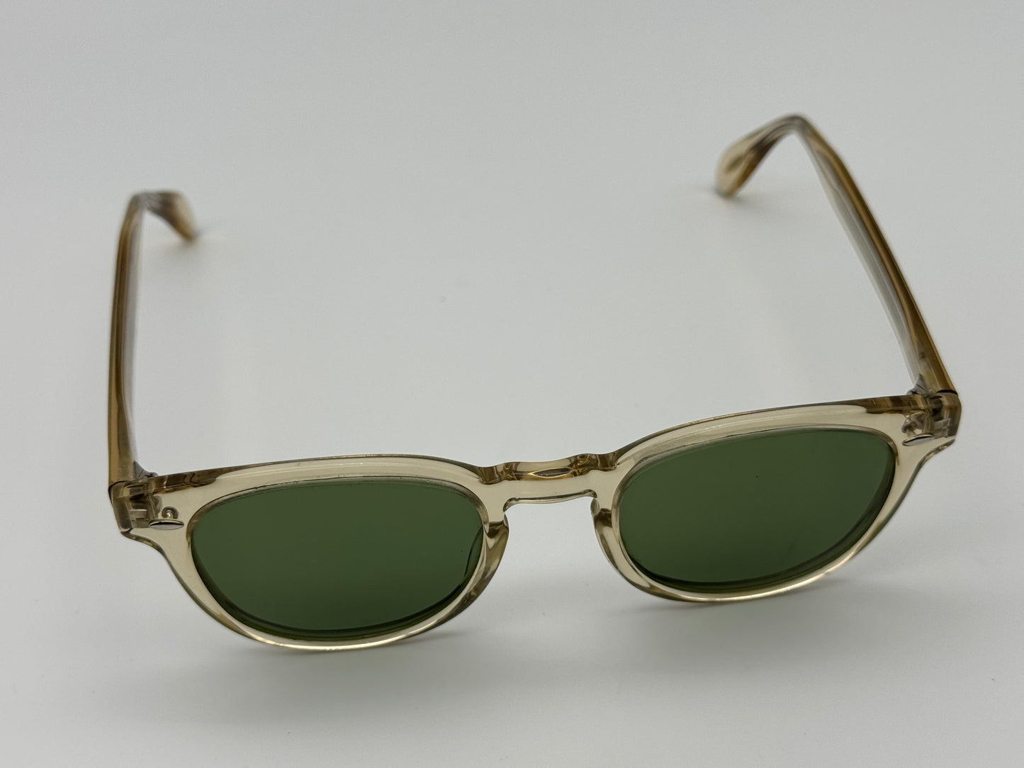Oliver Peoples SHELDRAKE SUN OV 5036S Buff / Green C 1094 / 52 Sunglasses Preowned READ Description