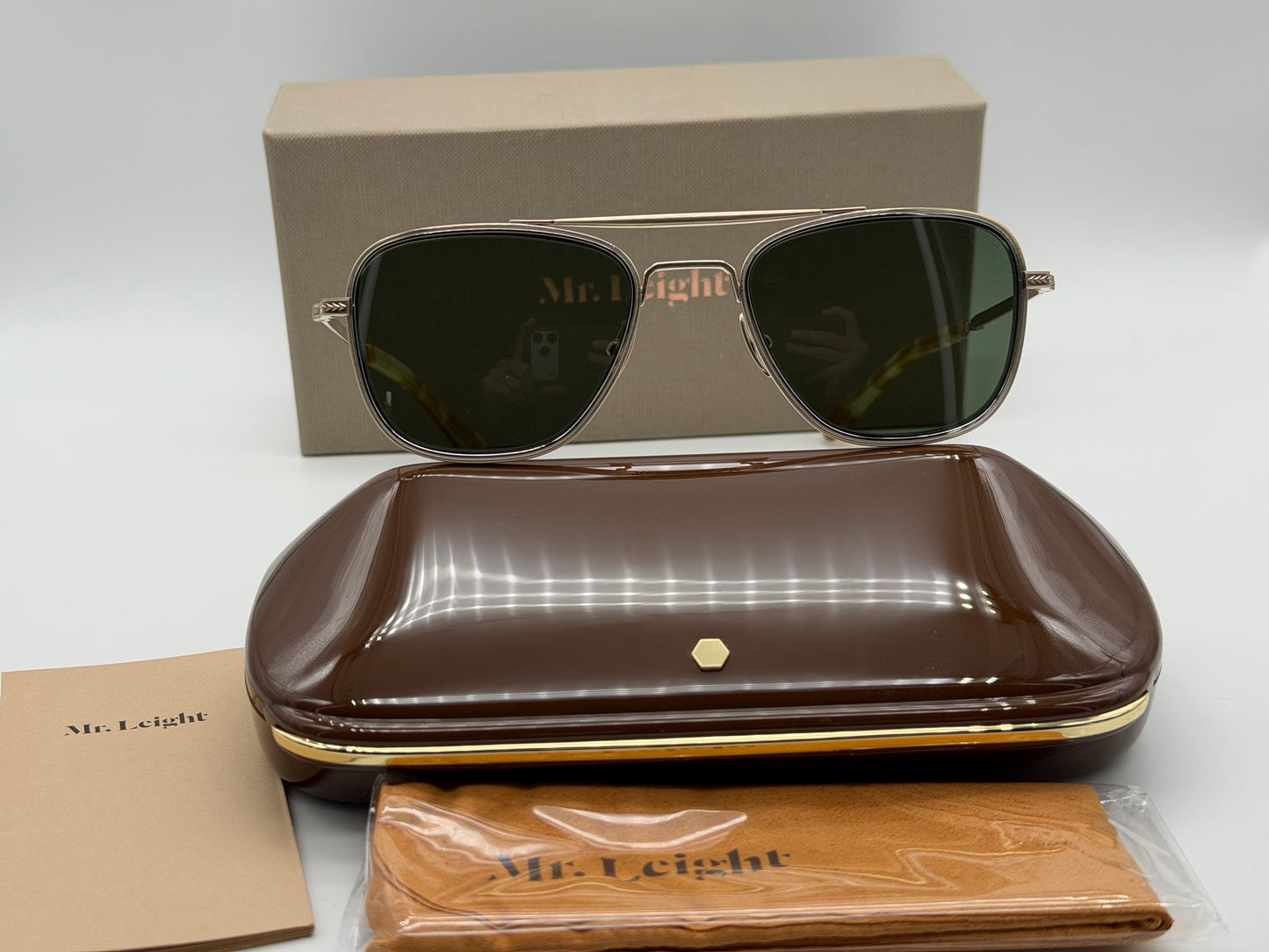 Mr. Leight Navigator S 51mm Brushed 12K White Gold-Platinum-Spotted Honey G15 Glass Polarized Japan