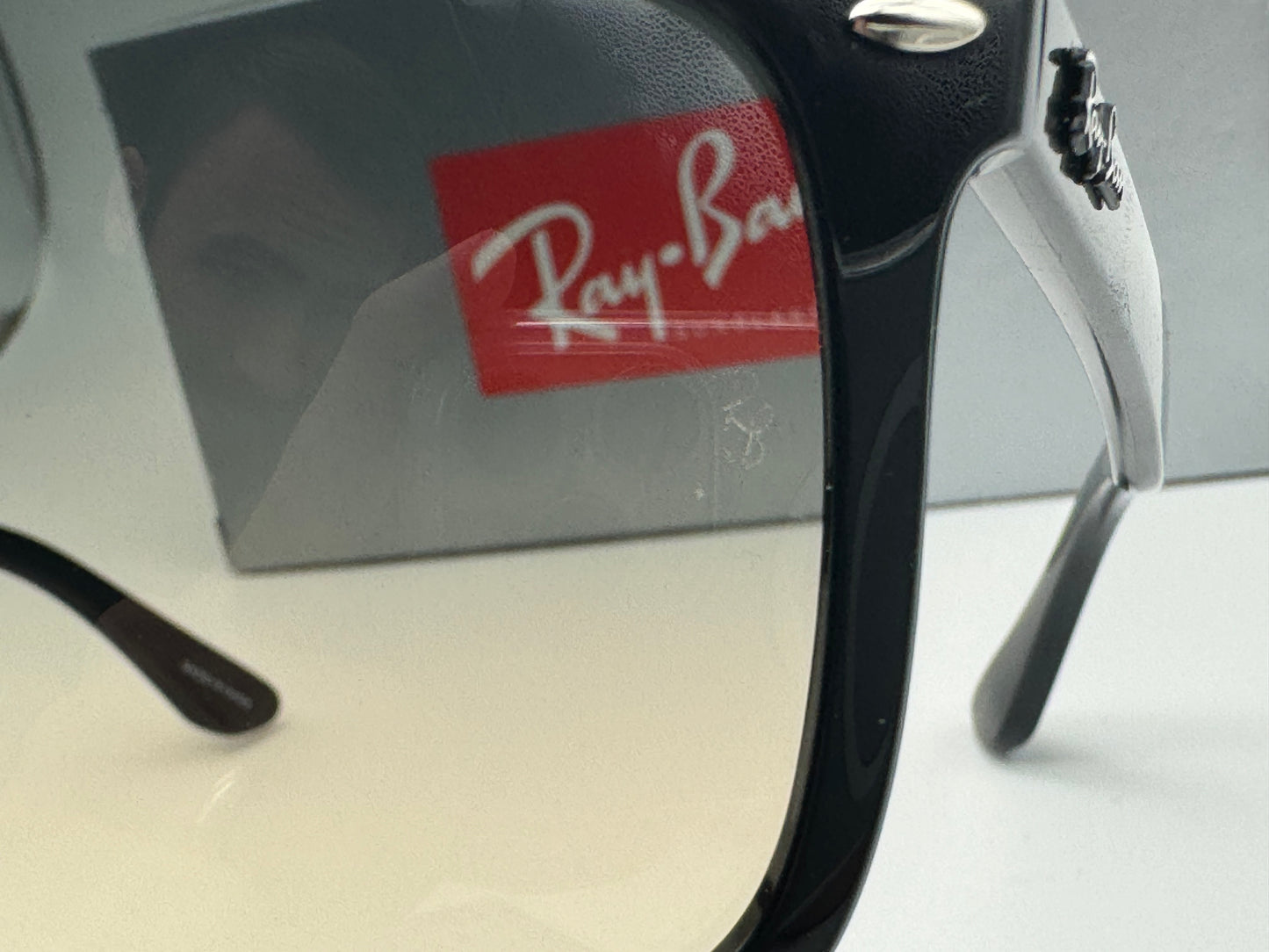 Ray-Ban Boyfriend Two 60mm RB 4547 Black / Clear Gradient Gray 601/33 NEW