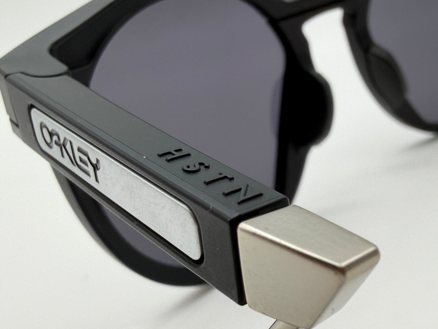 Oakley HSTN Metal 52mm Matte Black / Prizm Black 927901 OO 9279 NEW