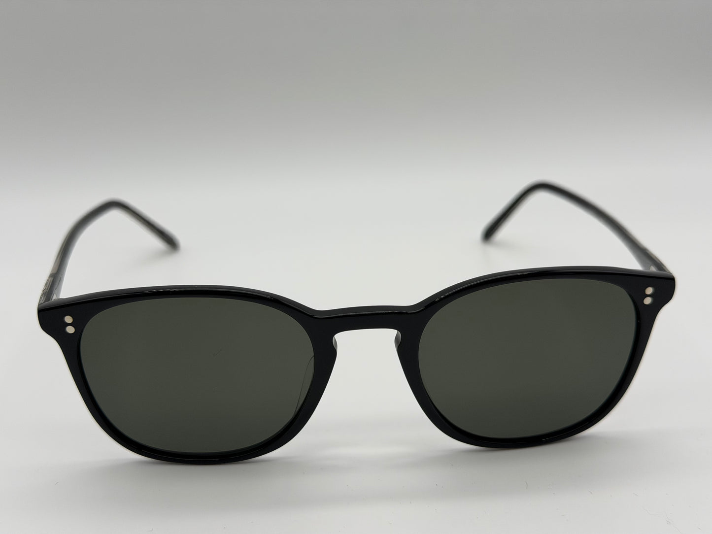 Oliver Peoples Finley Vintage Sun 49mm OV 5397SU 1005P1 Black Crystal - G 15 Polarized Sunglasses Italy Missing Box