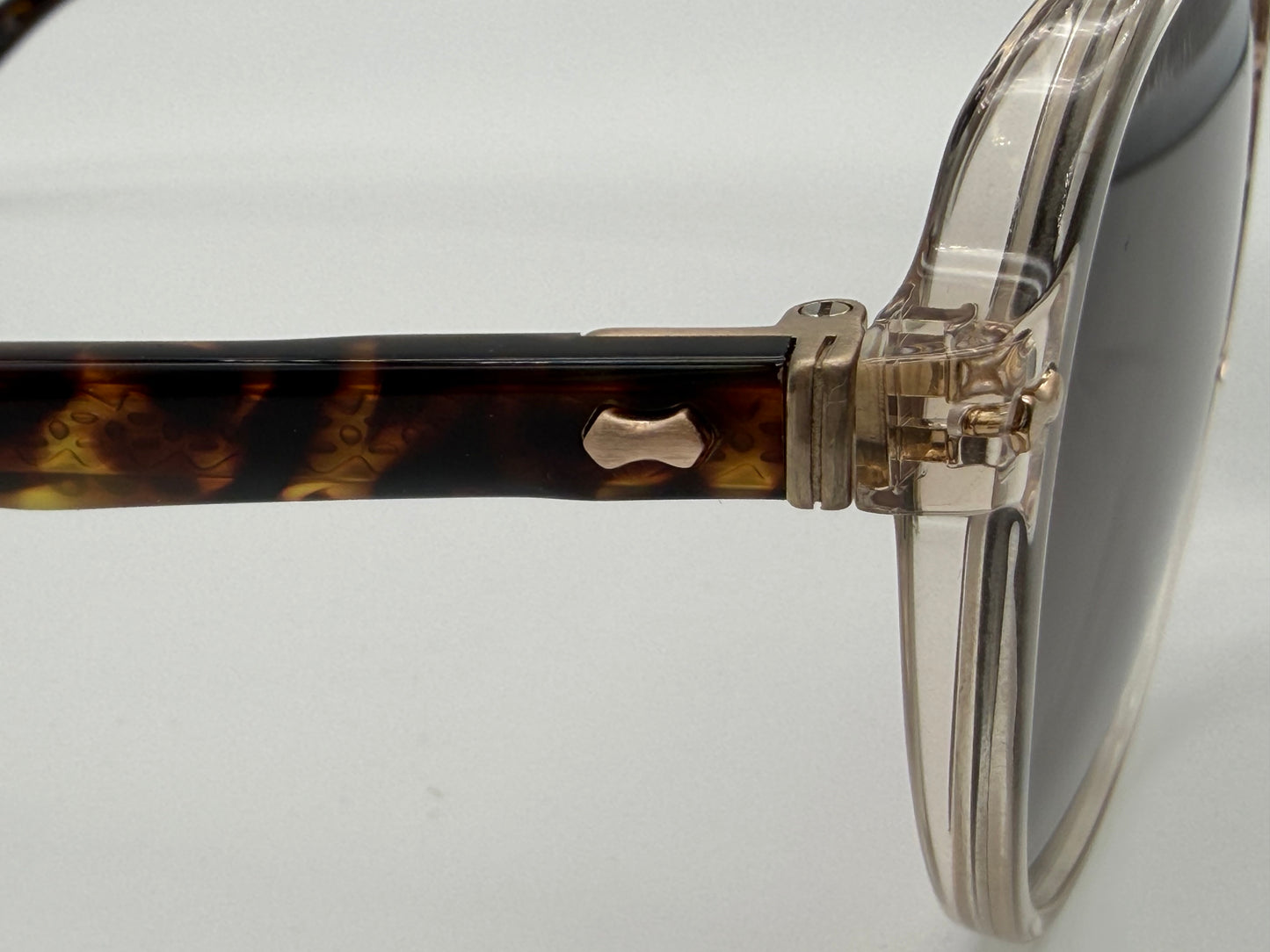 John Varvatos Connery 57mm SJV 576 Crystal Beige Acetate / Brown Gradient Japan NEW