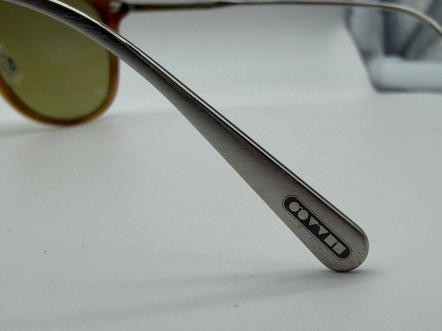 Oliver Peoples Gerardo 51mm OV 5482S 14084C Vintage LBR/Brushed Silver Green Photochromic Vintage Italy Preowned