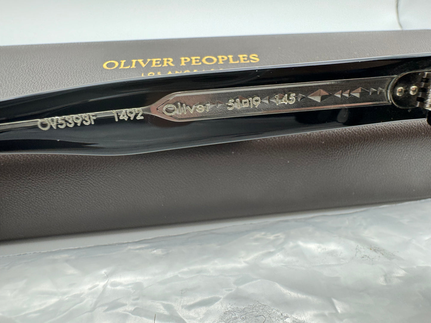 Oliver Peoples OLIVER SUN 51mm OV 5393SU Black/G-15 Polarized (1492/P1) Sunglasses Preowned