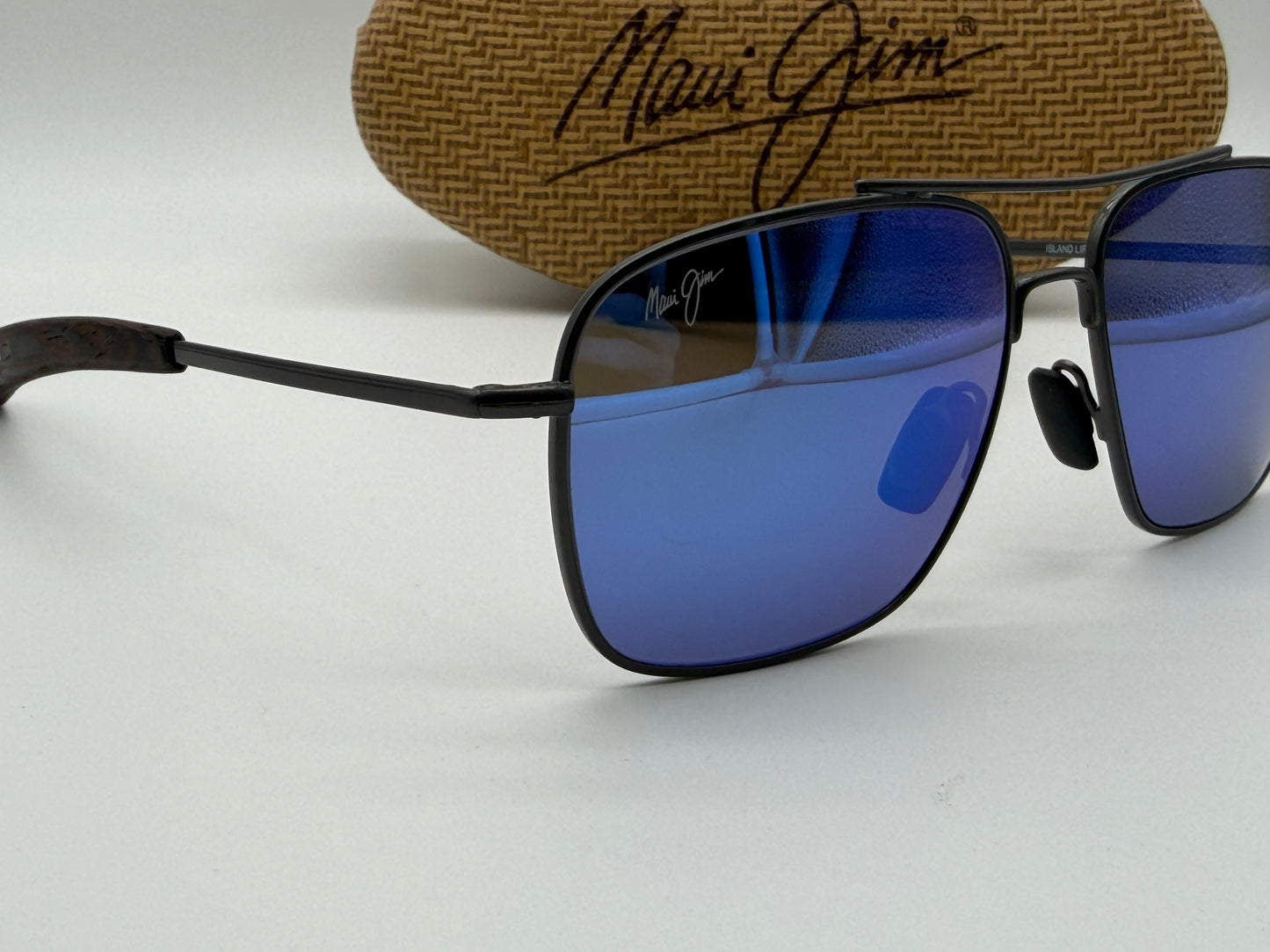 Maui Jim Island Life 57mm Blue Hawaii Gunmetal Exclusive Sunglasses Tommy Bahama Preowned