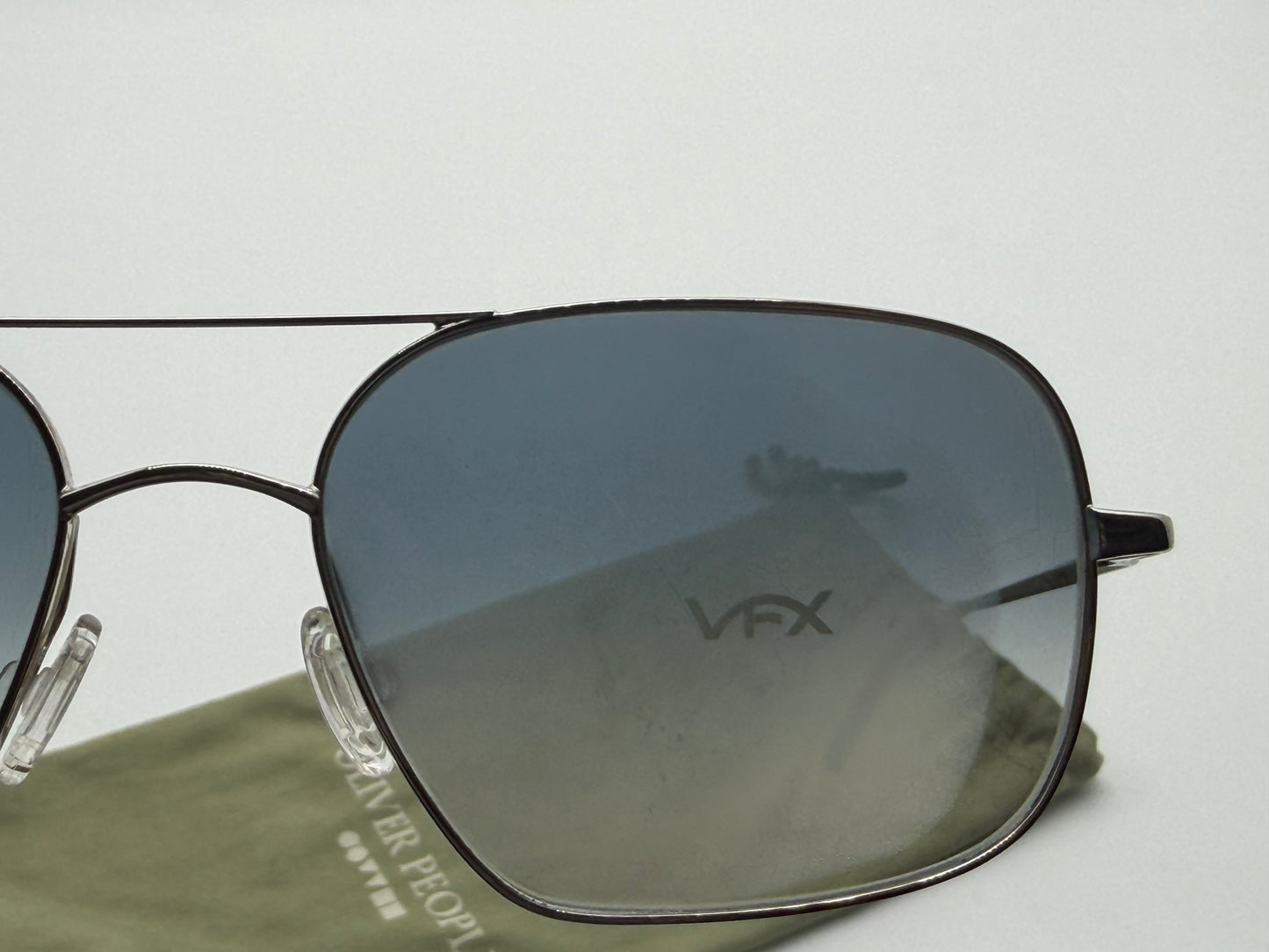 Oliver Peoples Clifton 58mm Blue Gradient VFX Photochromic / Silver OV 1150-S First Gen Japan Preowned