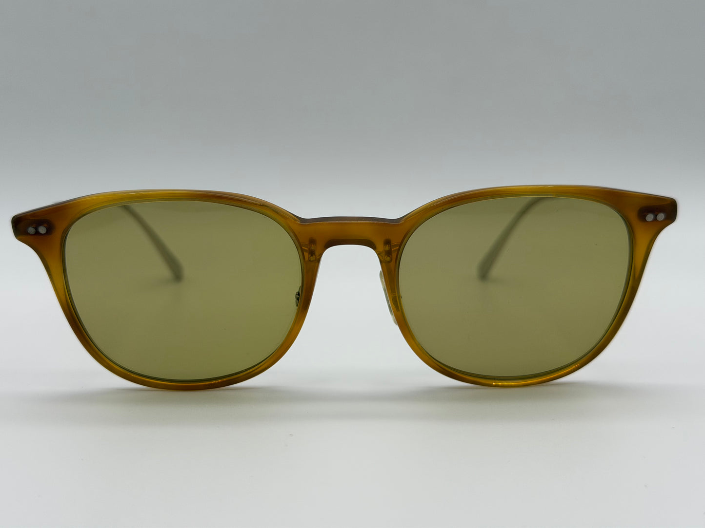 Oliver Peoples Gerardo 51mm OV 5482S 14084C Vintage LBR/Brushed Silver Green Photochromic Vintage Italy Preowned
