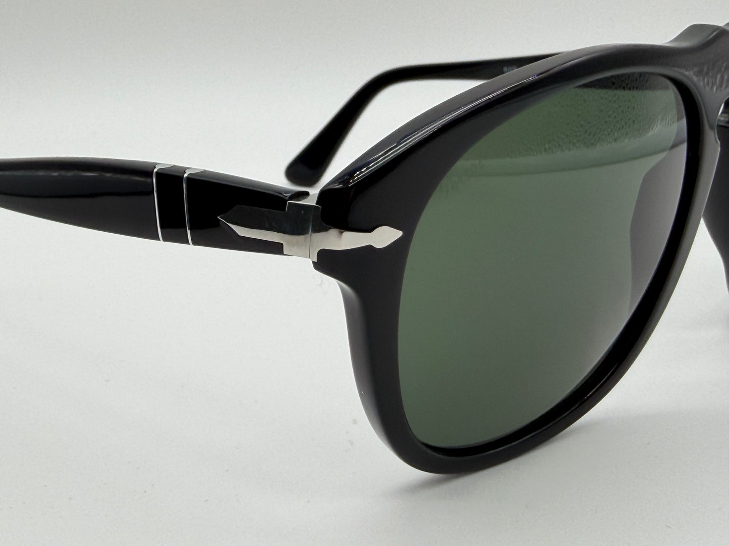 Persol PO 649 54mm Black / Green 95 / 31 Italy NEW