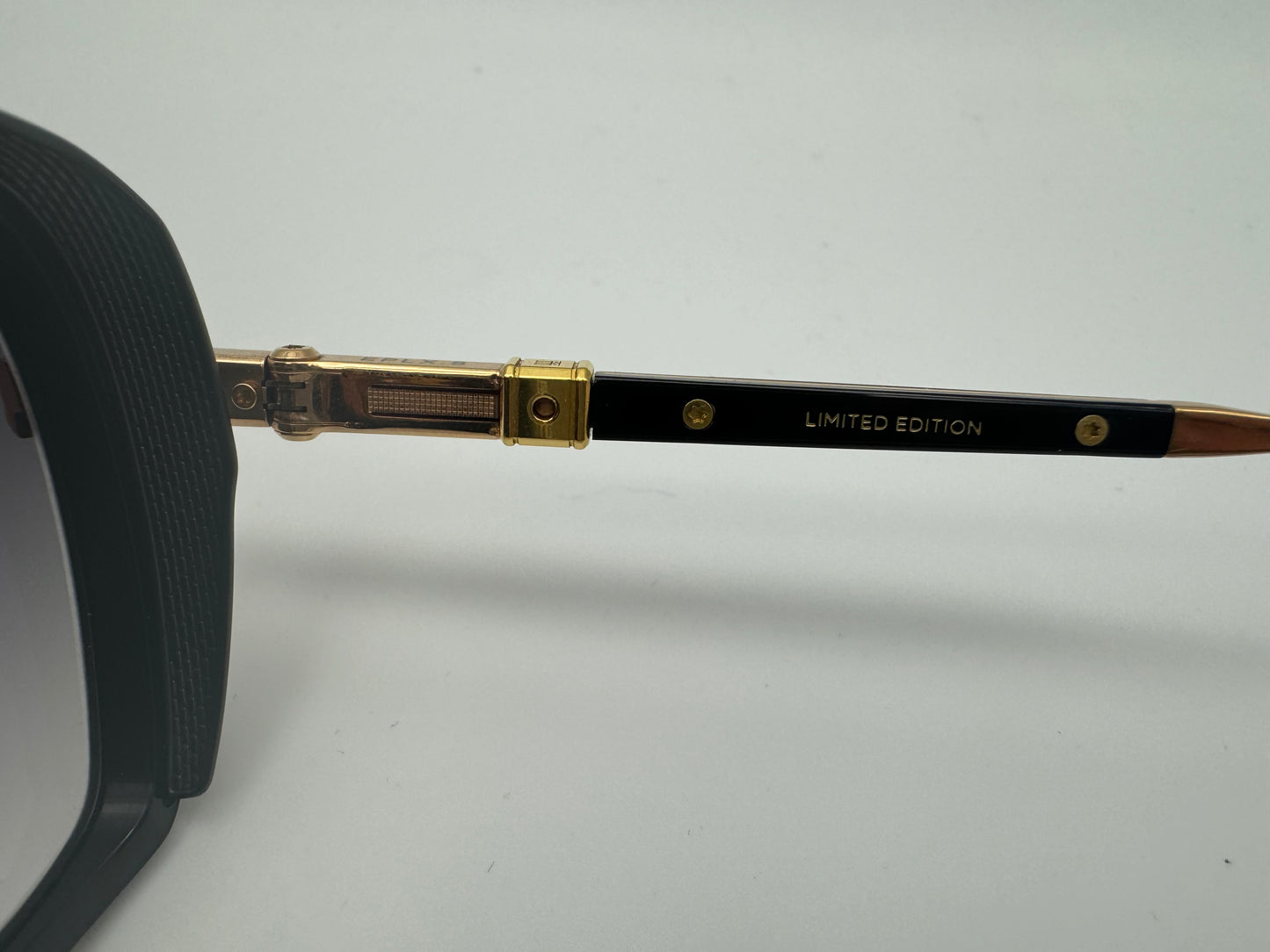 DITA EPILUXURY 8 Gold Titanium / Custom Gray Gradient none polarized CR39 Lenses Japan Preowned