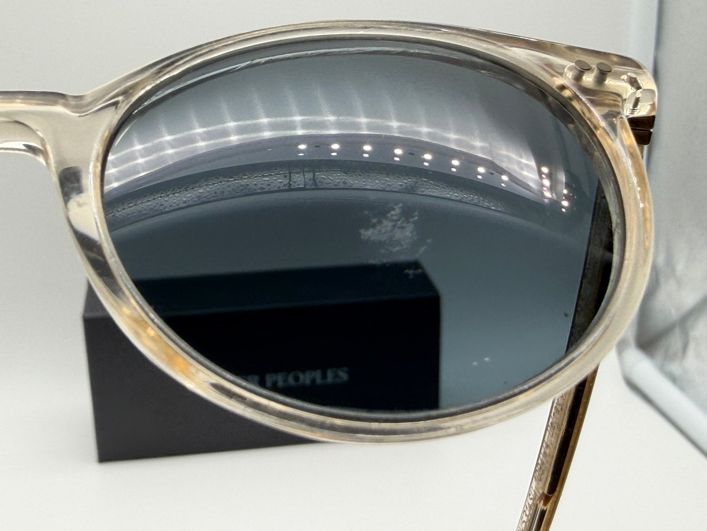 Oliver Peoples 48mm OV 5314SU DELRAY SUN 1094W4 BUFF / Blue Used Read Description