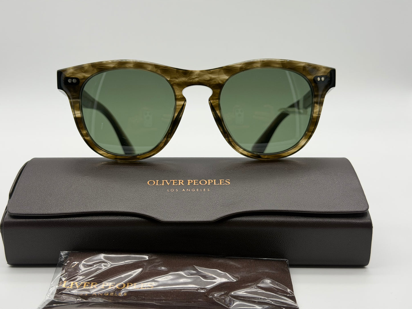 Oliver Peoples Rorke 49mm OV 5509 SU Soft Olive Gradient G-15 173552 Japan Preowned