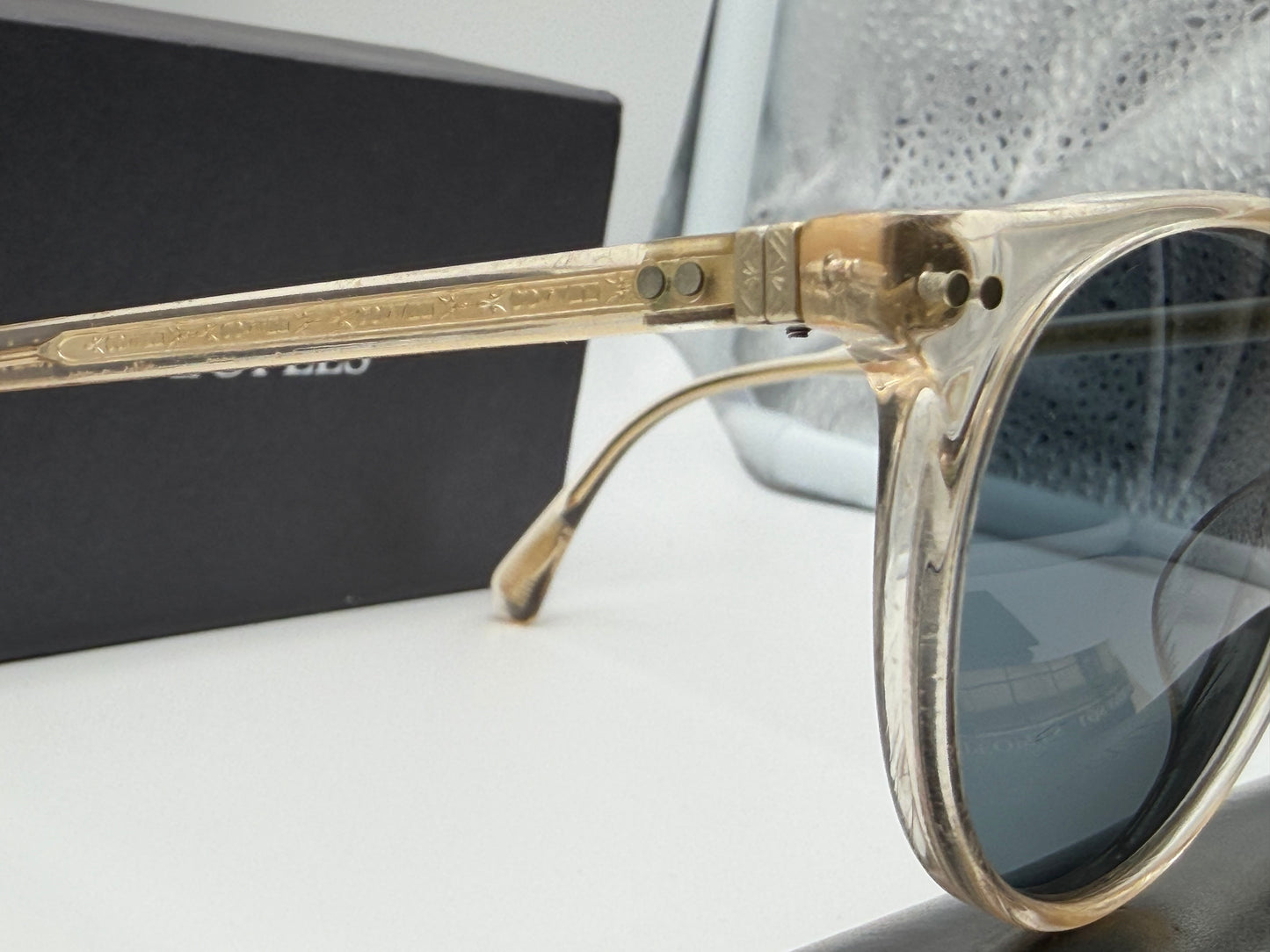 Oliver Peoples 48mm OV 5314SU DELRAY SUN 1094W4 BUFF / Blue Used Read Description