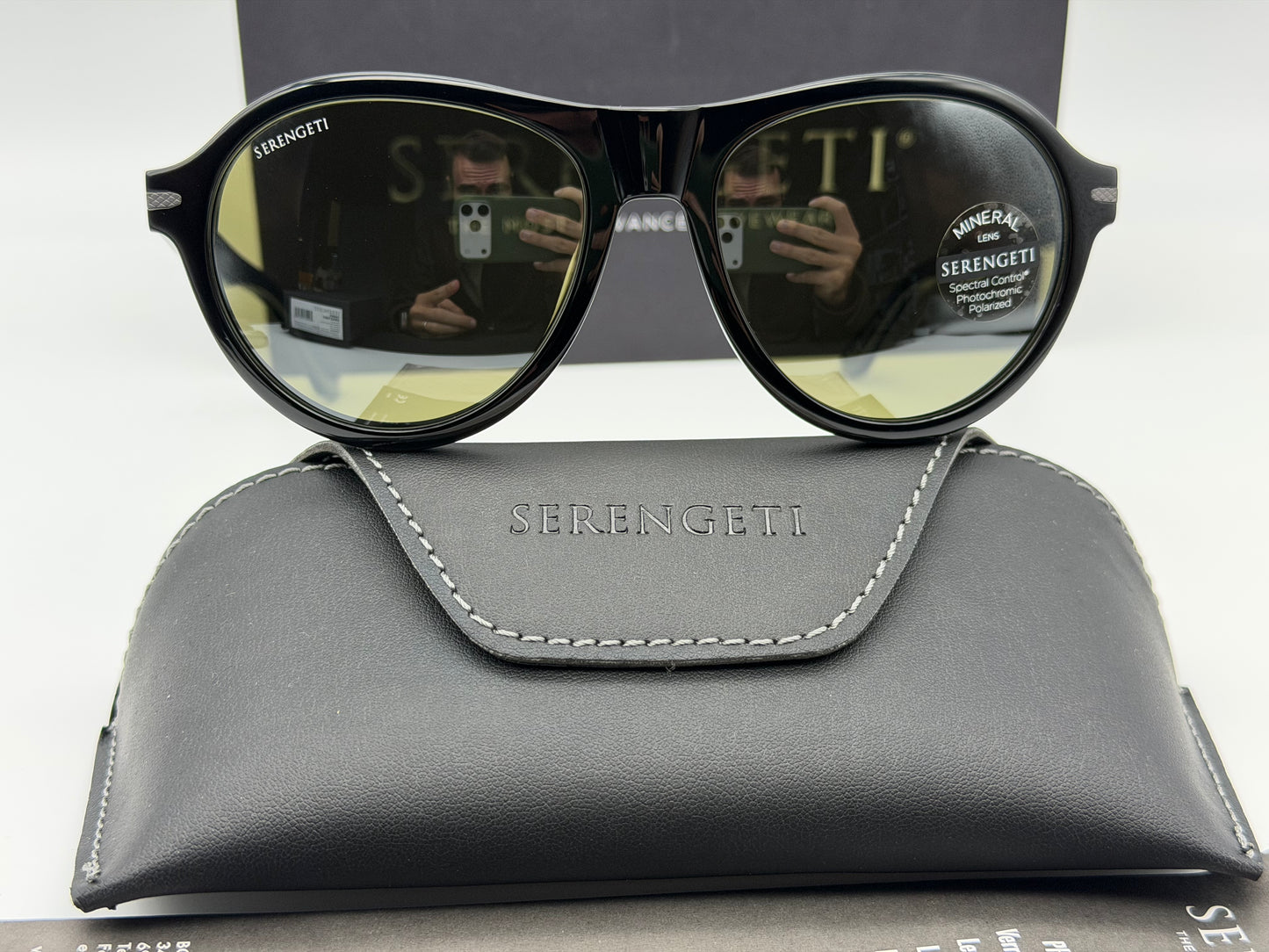 Serengeti Danby 64mm Shiny Black / Mineral Polarized 555nm SS527001 NEW