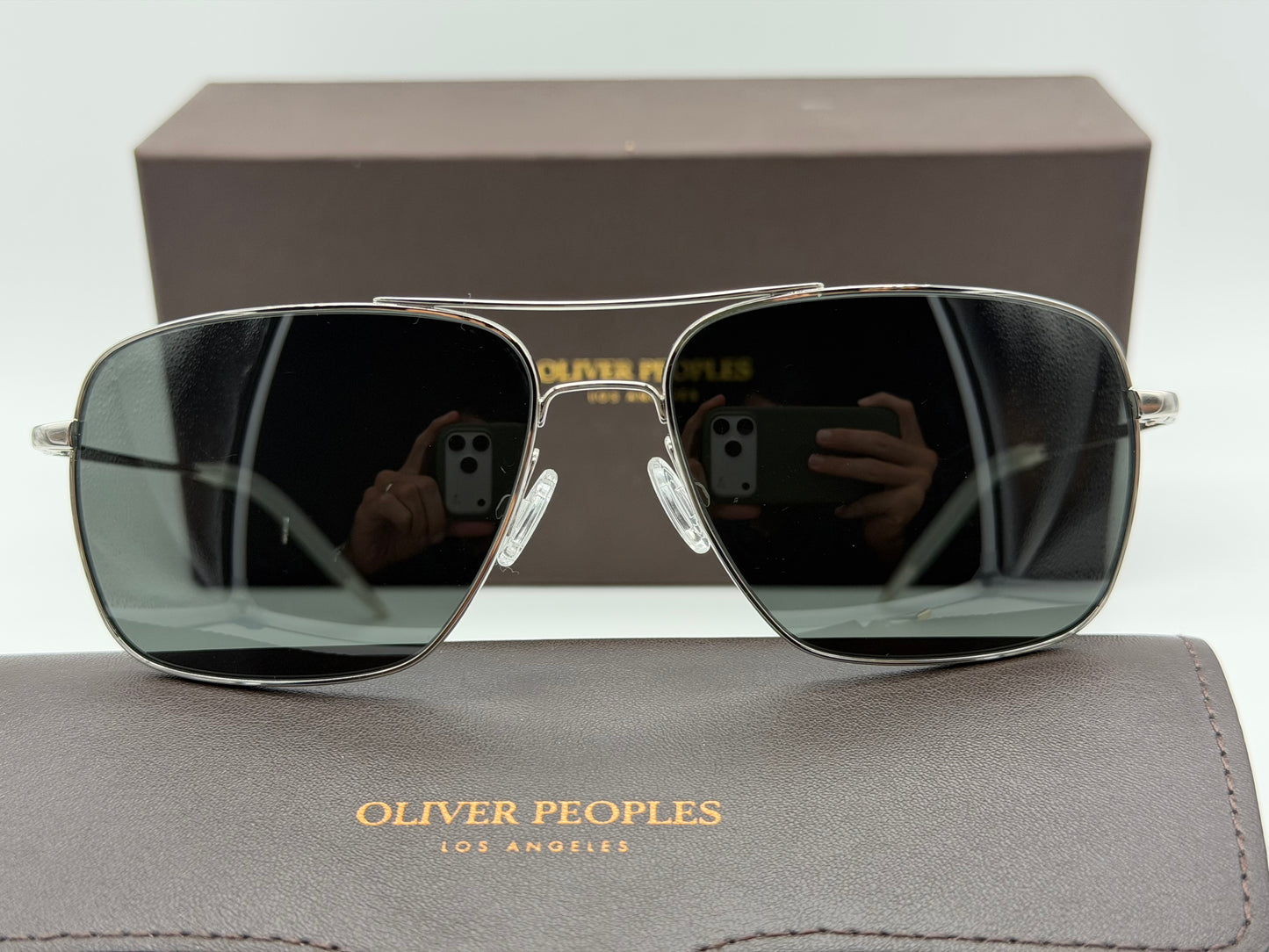 Oliver Peoples Clifton 58mm Silver / Dark Gray Polarized Crystal 5036 / P2 Italy Open Box