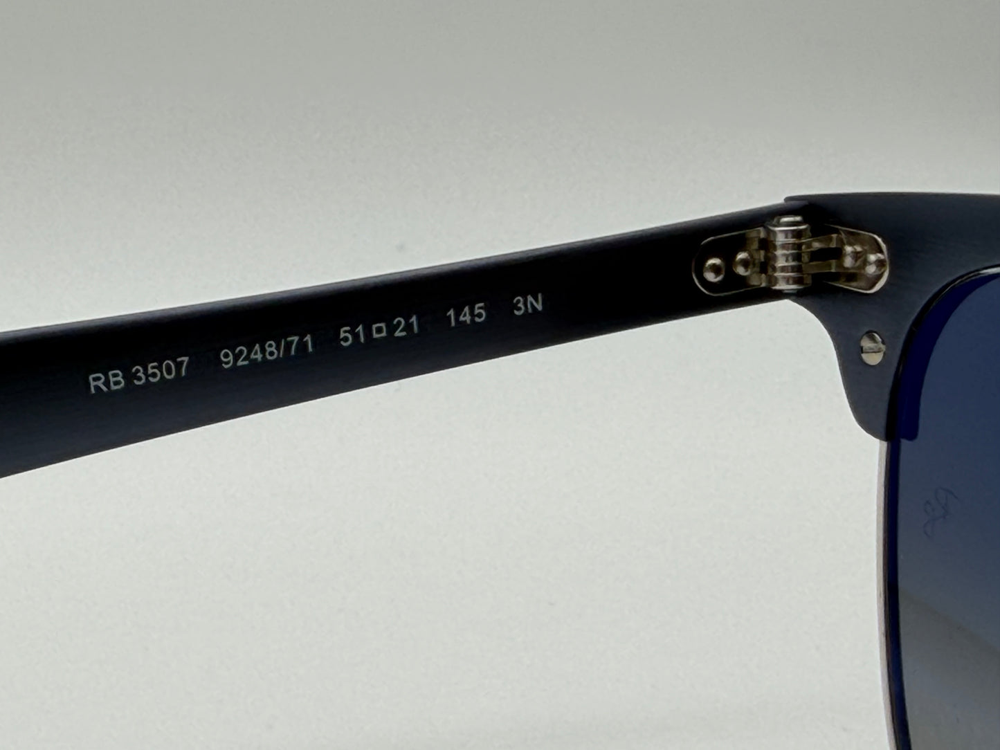 Ray-Ban Clubmaster Aluminum 51mm Matte Blue Silver / Gray Gradient Lens RB 3507 9248 / 71 Italy NEW