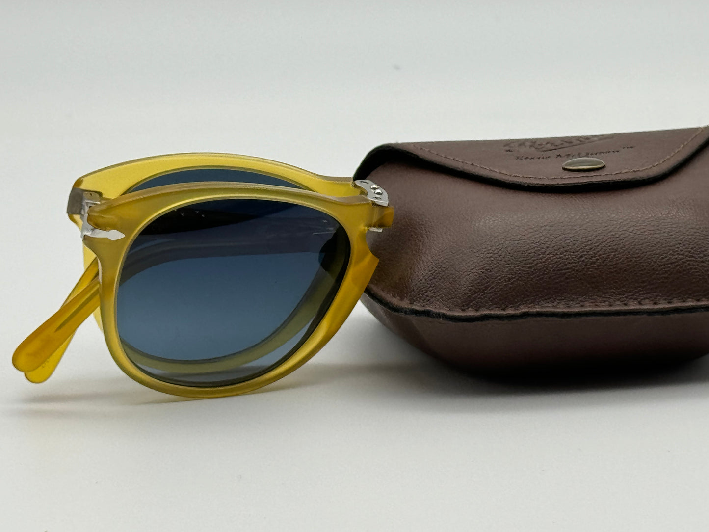 Persol 714 SM 54MM Steve McQueen Folding Opal Yellow / Polarized Gradient Blue Lens Preowned