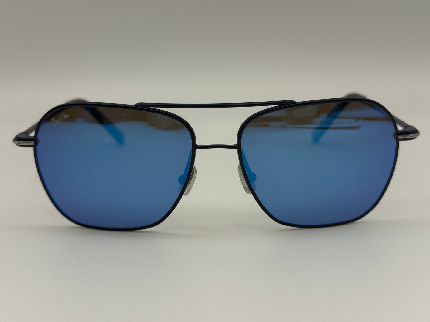 Maui Jim Mano 57mm Dark Navy w/ Silver Stripe / Blue Hawaii Polarized Glass Lens Italy NEW
