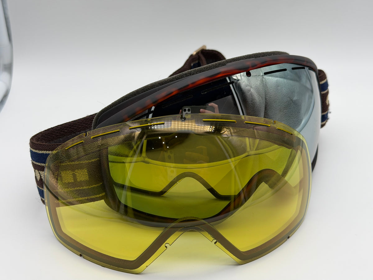 Oliver Peoples Aspen Matte Tortoise Grey Light Blue Mirror and Yellow interchangeable lens Preowned