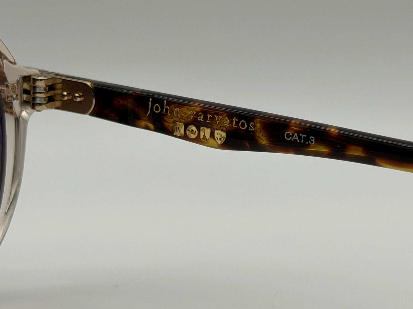 John Varvatos Connery 57mm SJV 576 Crystal Beige Acetate / Brown Gradient Japan NEW