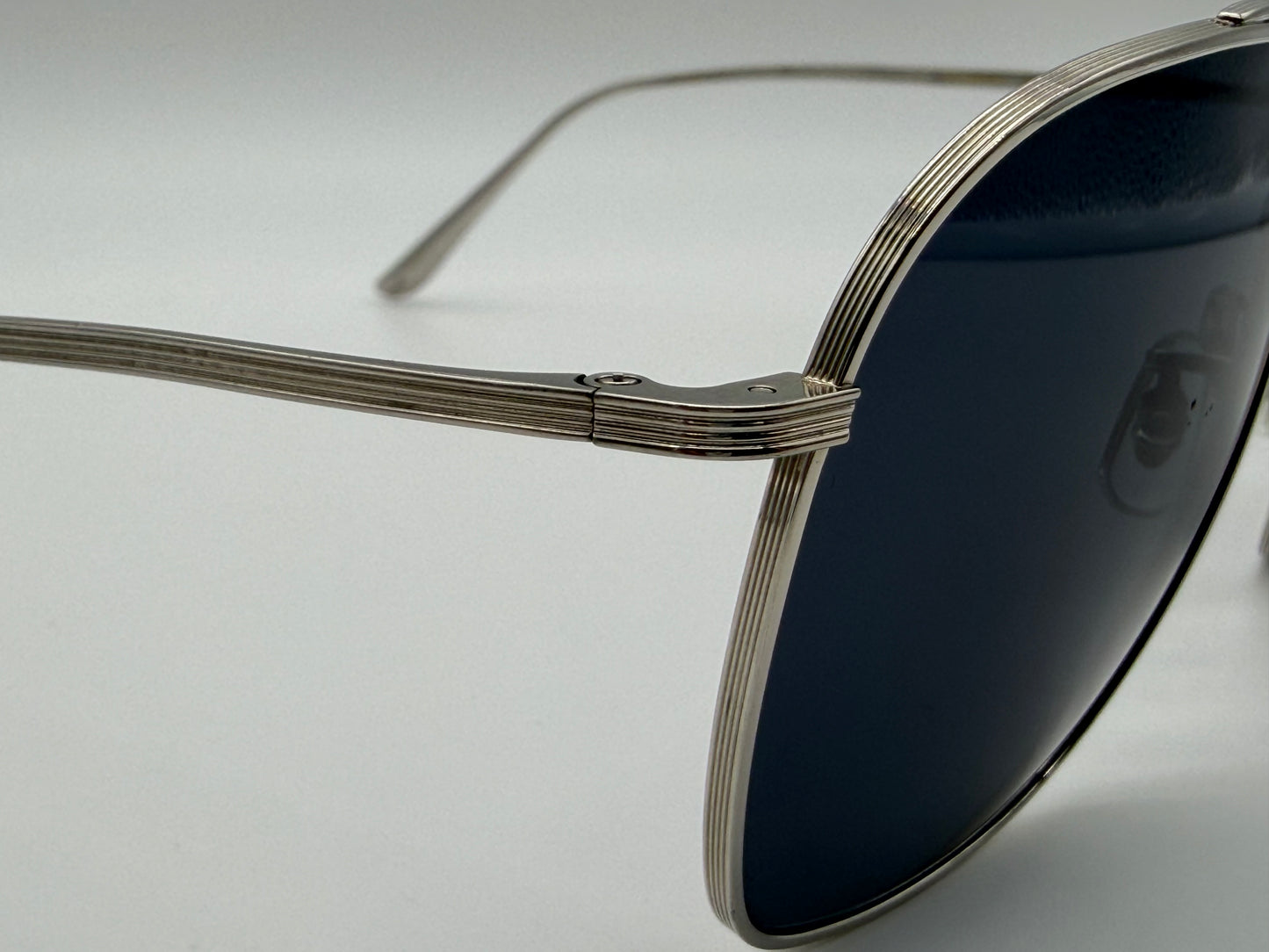 Oliver Peoples Ellerston 58mm Titanium/ Blue OV 1276 ST 5036 R5 Preowned