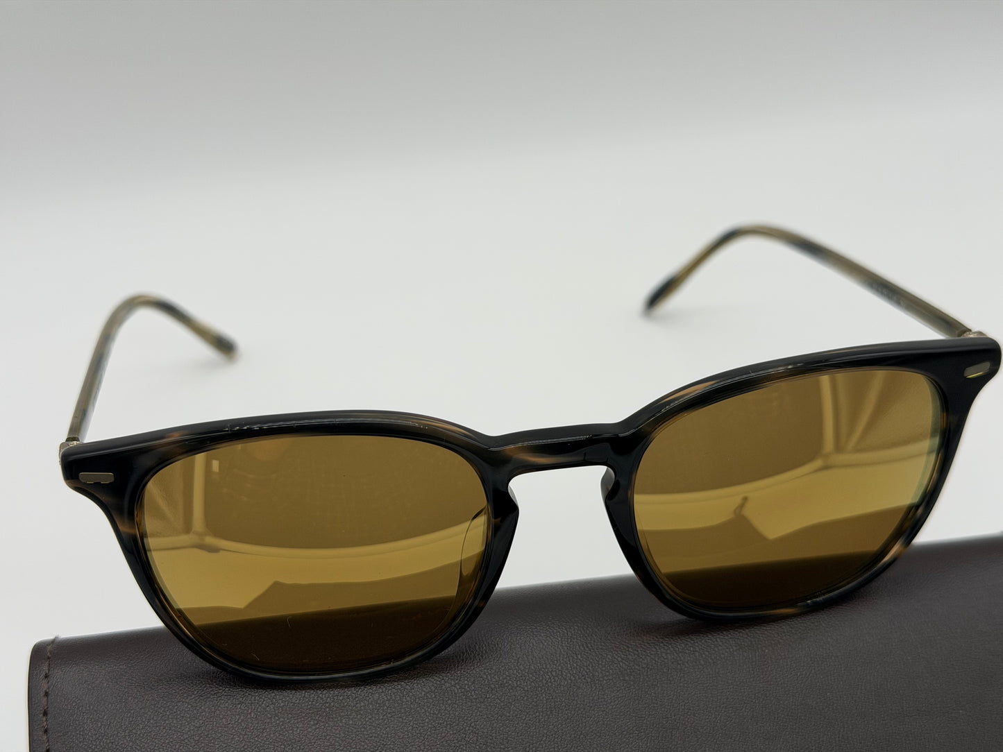 Oliver Peoples Heaton 51mm Blue Cocobolo / Amber Goldtone OV 5364 1611W4 Italy missing box