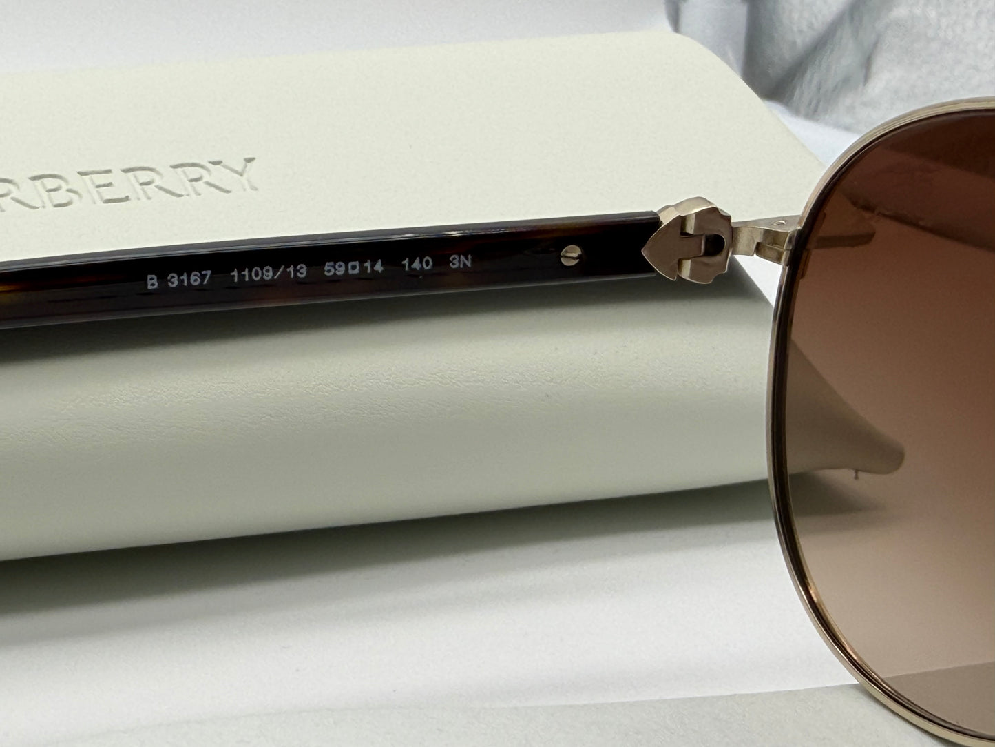 Burberry BE 3167 59mm Light Gold / Brown Gradient 110913 Italy NEW