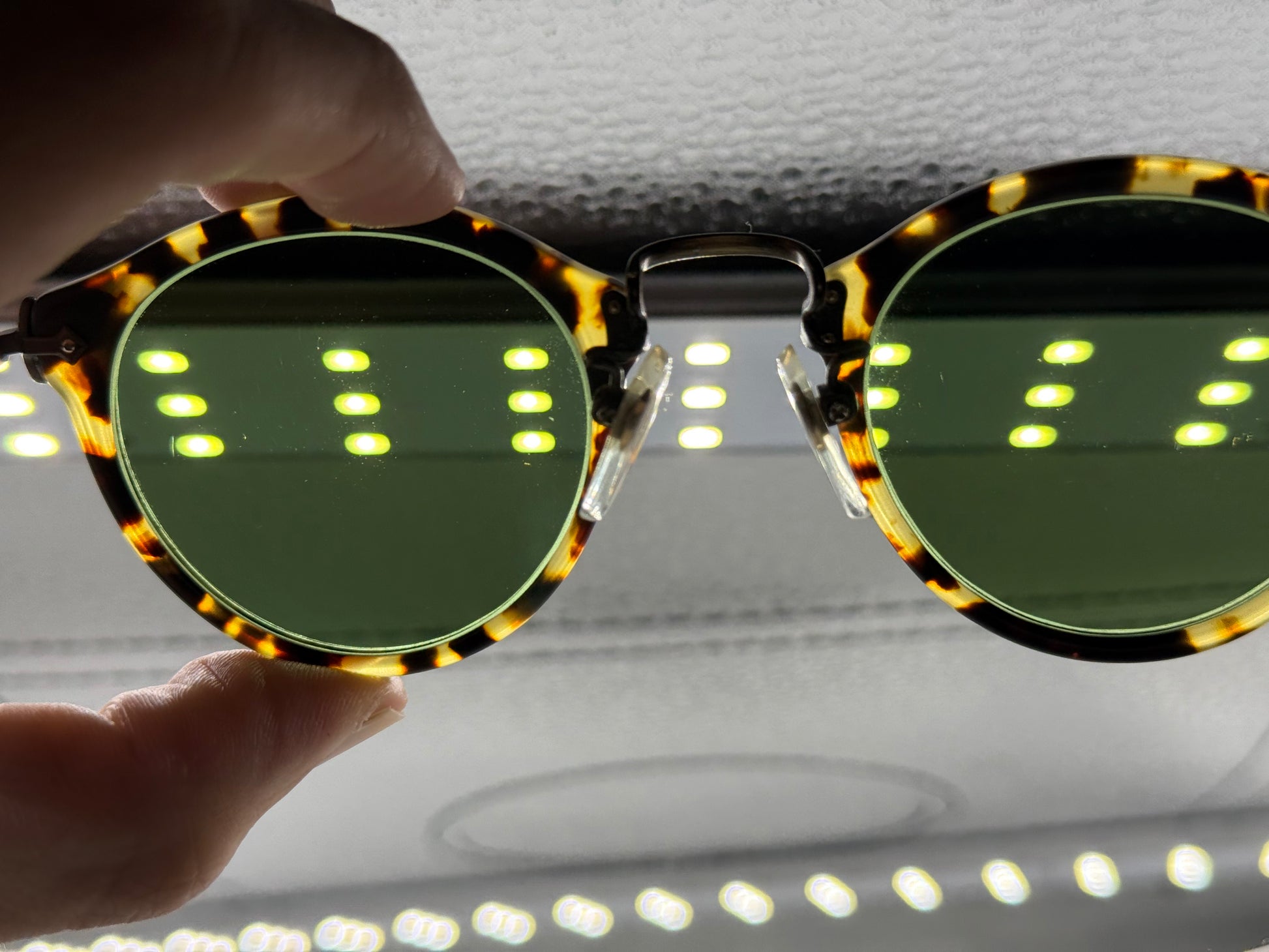 Vintage Oliver Peoples 505 DTBK Antique Gold / Green Glass Japan Vintage Oliver Peoples 505 DTBK Antique Gold / Green Glass Japan